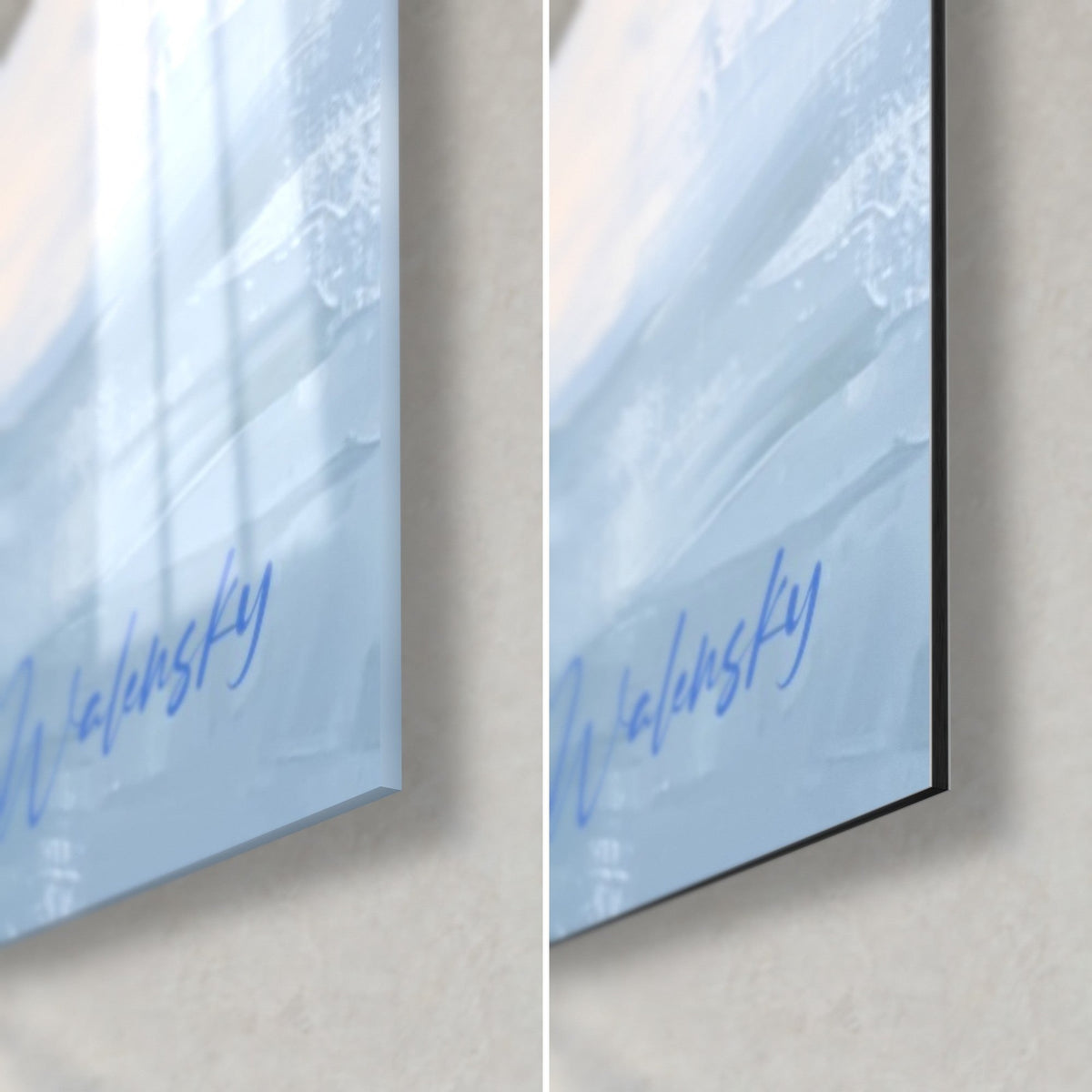 Tableau bocal turquoise et bleuets, coin bas droit : verre acrylique brillant à reflets, alu Dibond mat noir, tranche de 3 mm