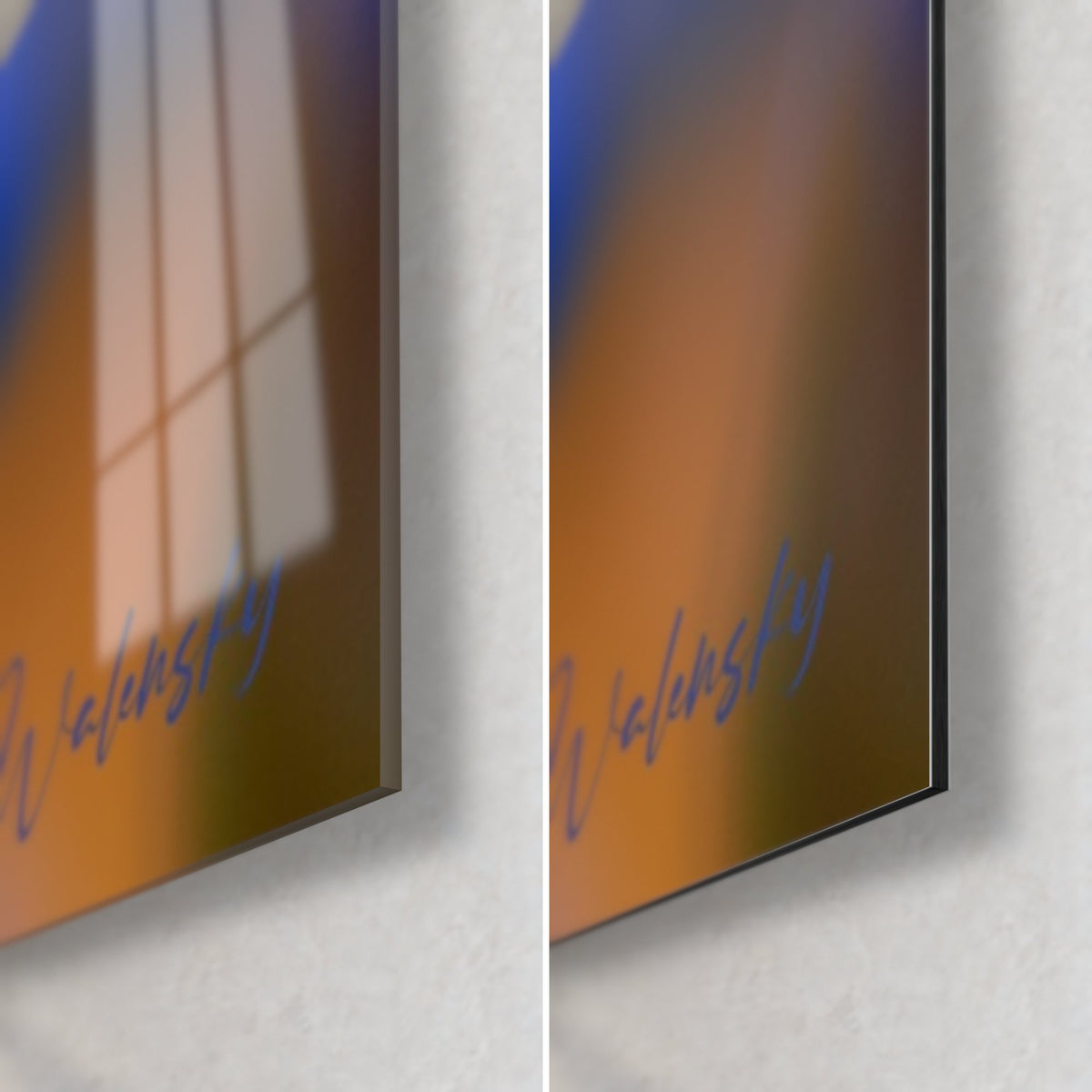 Gemälde Kornblumen in elektrischem Blau vor Ockergrund, untere rechte Ecke: glänzendes Acrylglas links, matte Dibond-Aluminium rechts