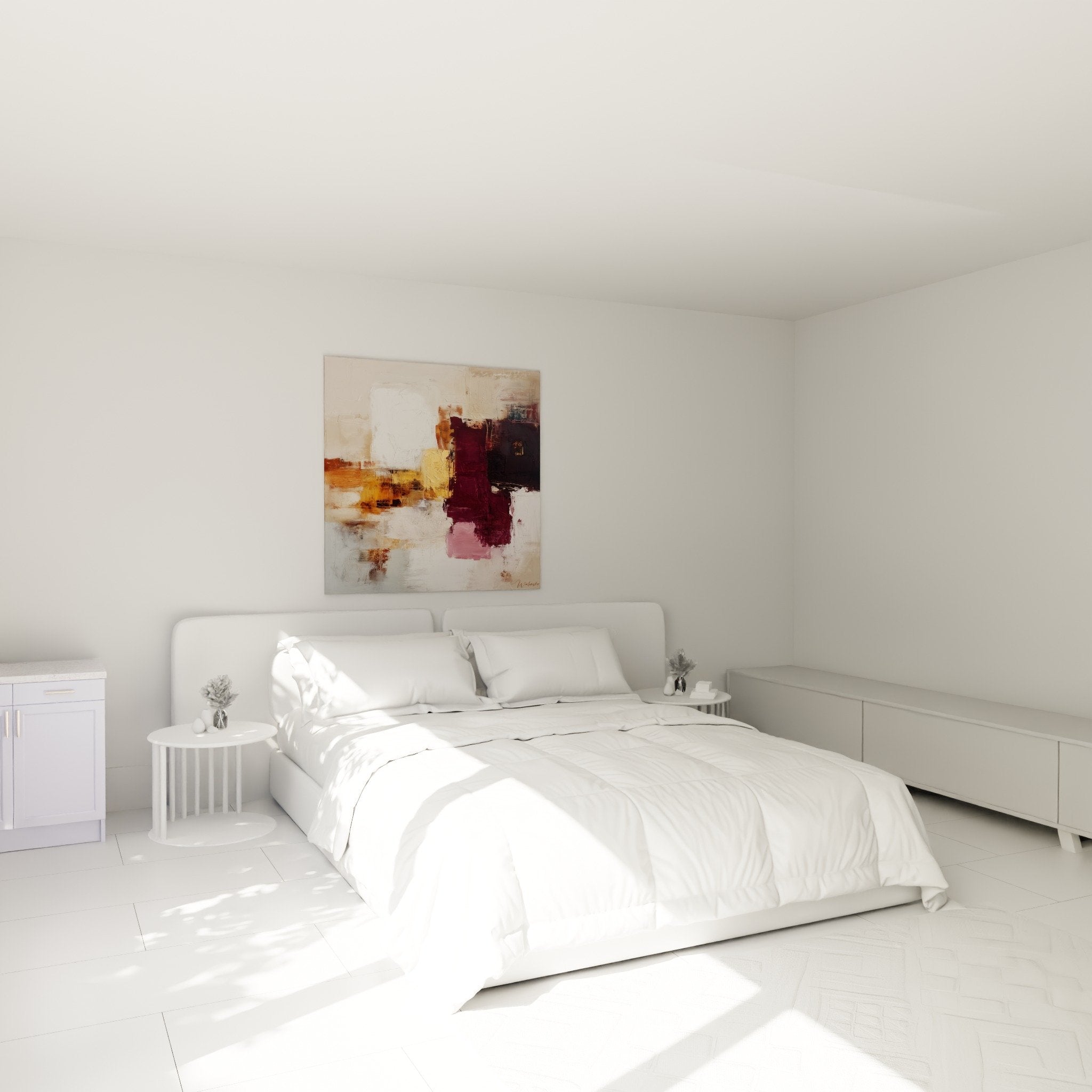 Abstraktes Bordeaux- und Ockergemälde, das ein modernes Schlafzimmer mit weißen Wänden dekoriert