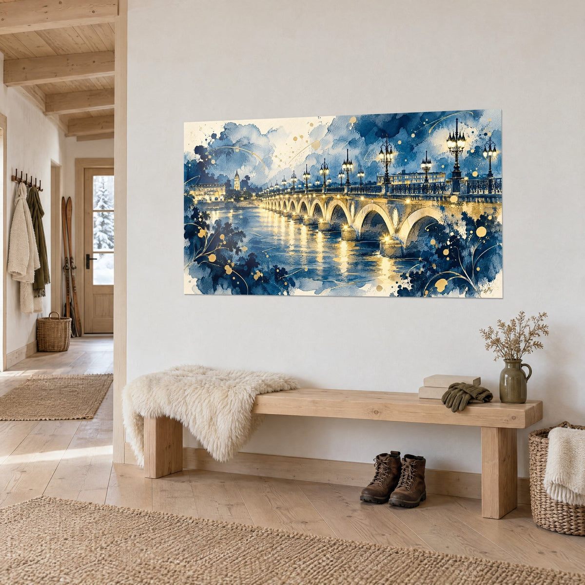 Quadro acquerello di un viadotto ad archi riflesso nell'acqua indaco e oro, visto di tre quarti, panca in legno e pelle di pecora, ingresso di chalet