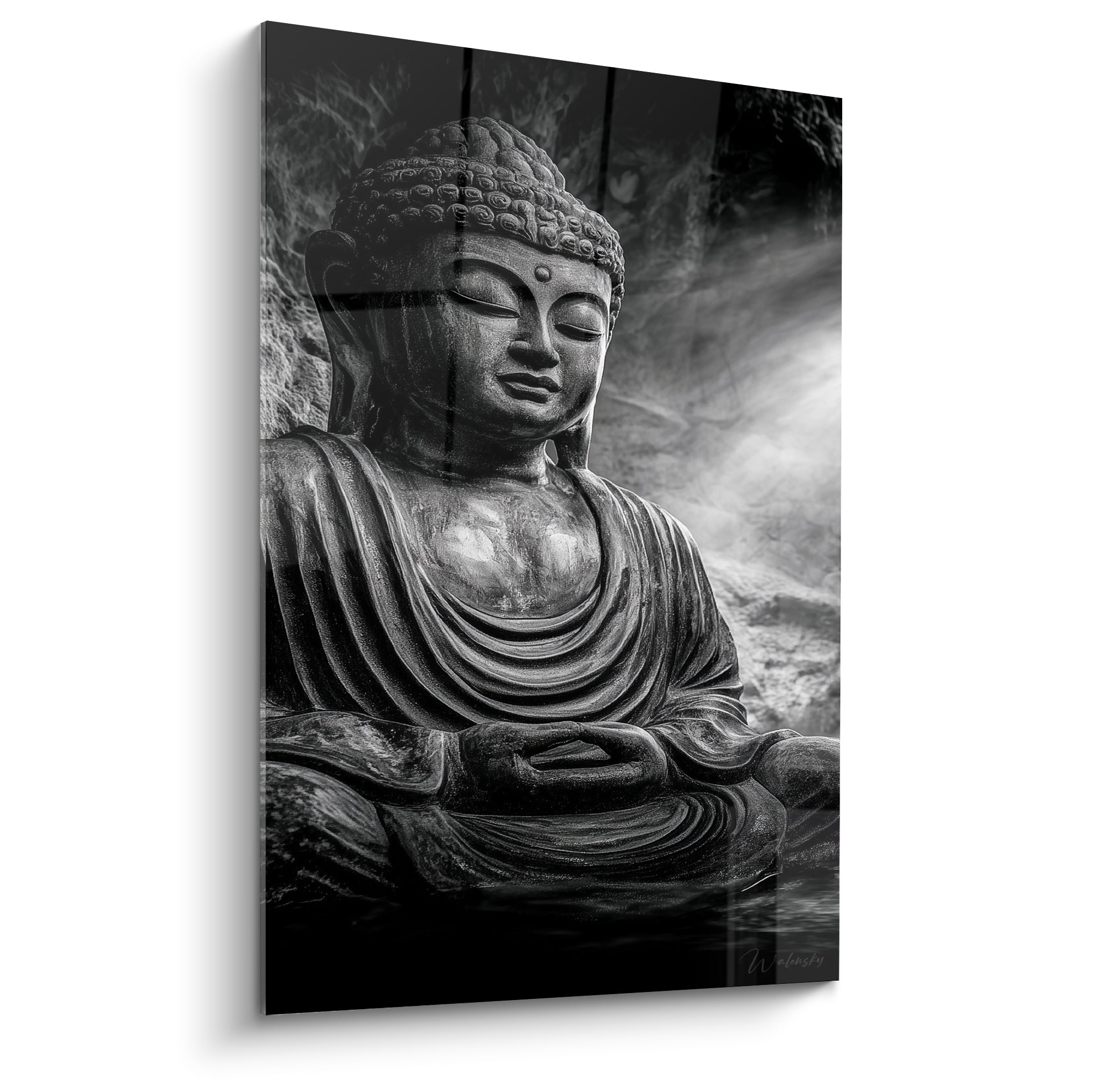 Statue de Bouddha anthracite et blanche en méditation, drapé sculpté, brume argentée en fond