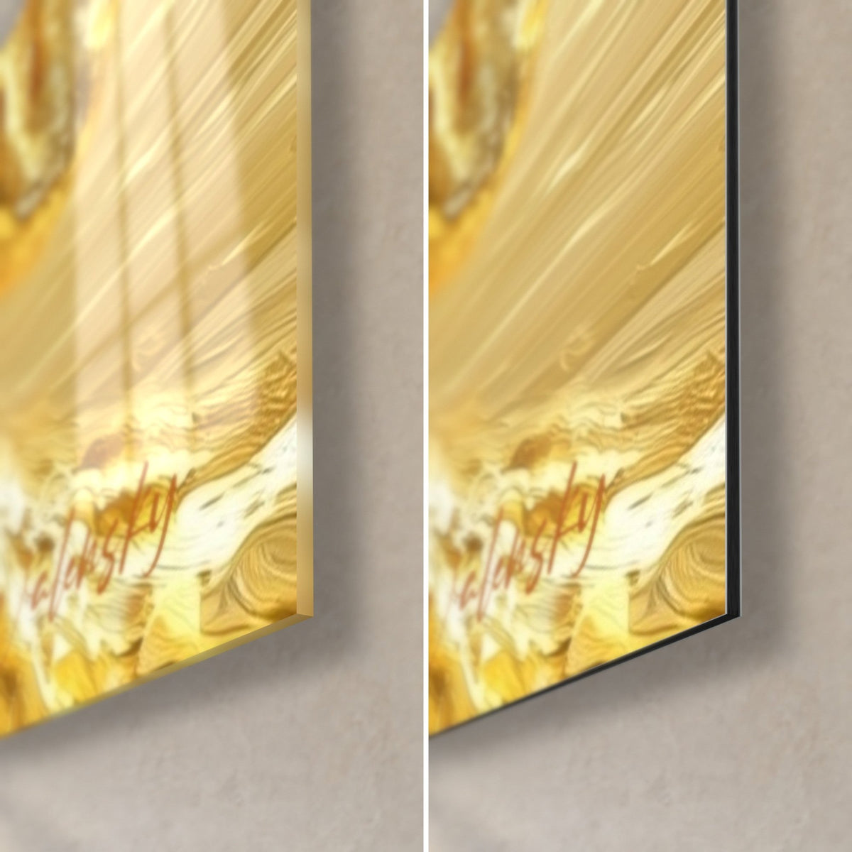 Cuadro dorado y sabio, esquina inferior derecha: cristal acrílico brillante con reflejos ámbar y aluminio Dibond negro mate, canto de 3 mm