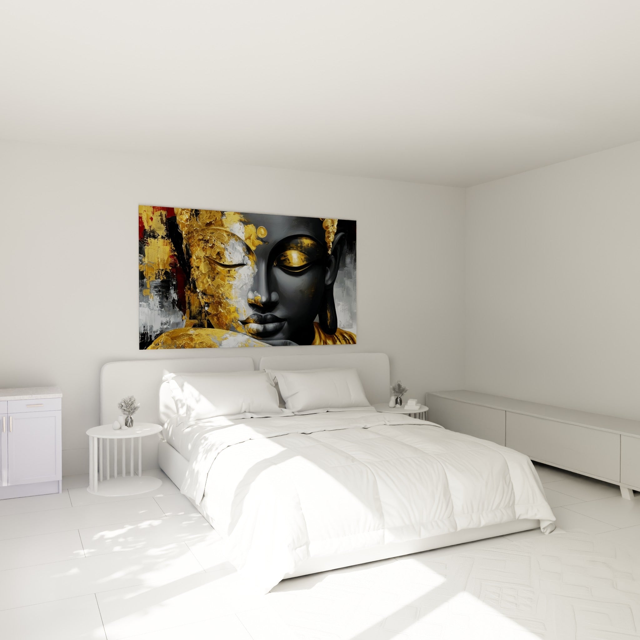 Sérénité du Bouddha doré et gris accrochée au-dessus d'un lit dans une chambre claire