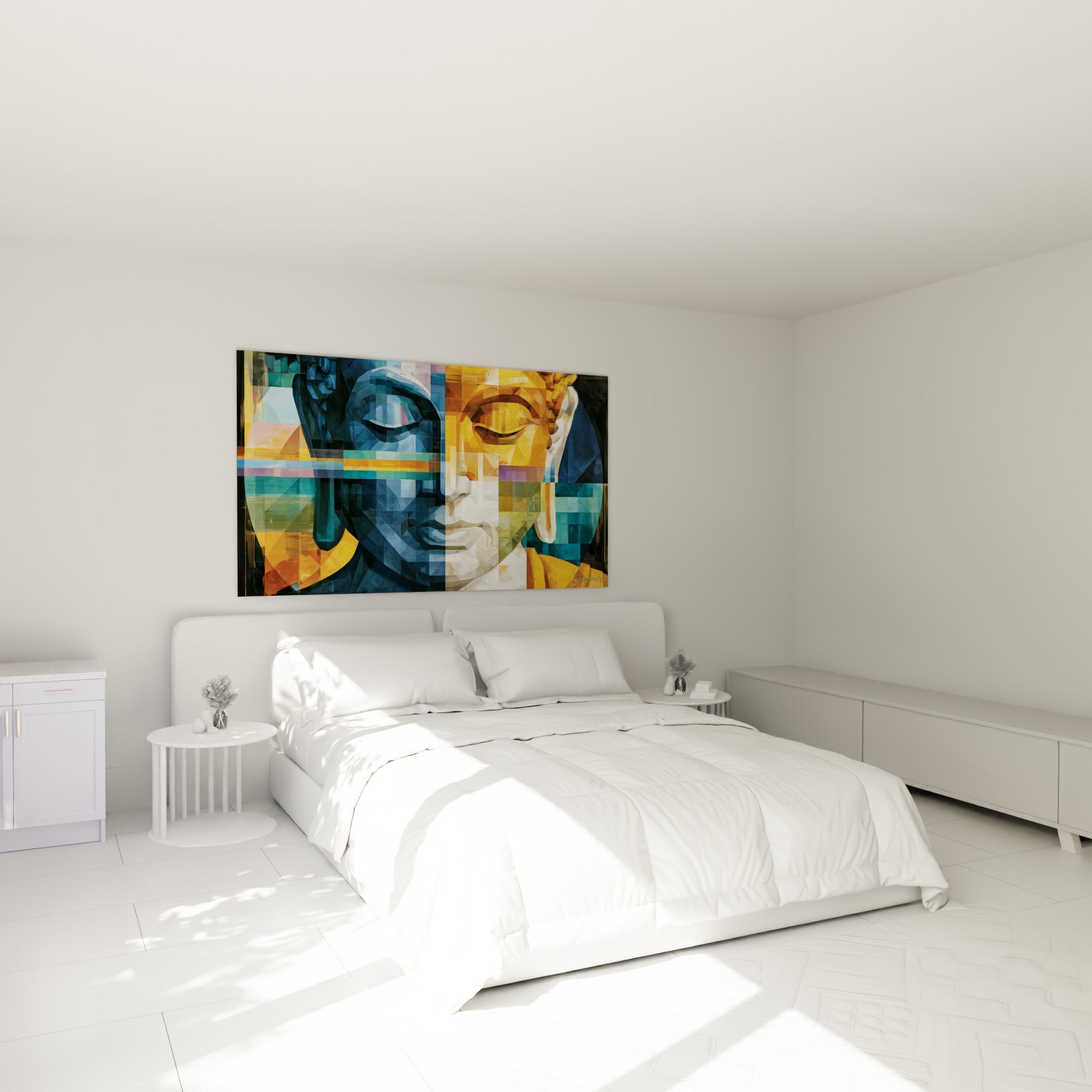 Visage du Bouddha scindé en bleu marine et doré, accroché au-dessus d'un lit dans une chambre claire