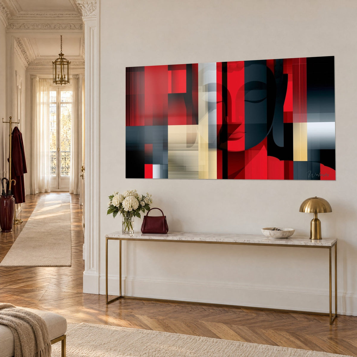 Tableau effigie sereine aux paupières closes, rouge écarlate et gris ardoise, éclairée en trois-quarts sur un mur haussmannien