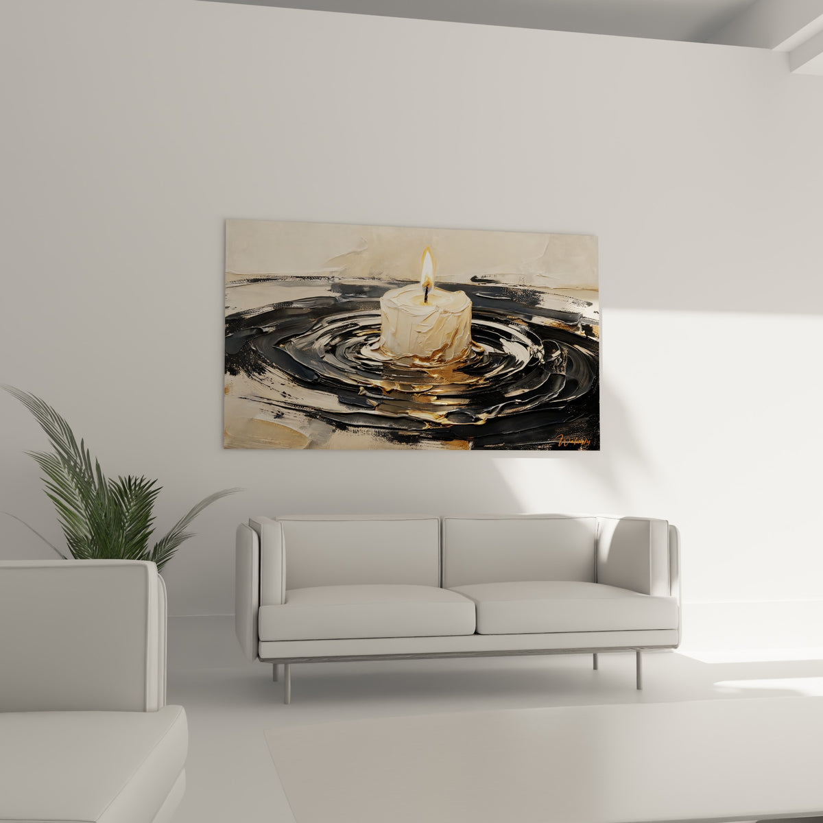 Cire fondue ivoire et filets d'or sur fond anthracite tourbillonnant, au-dessus d'un canapé dans un salon lumineux