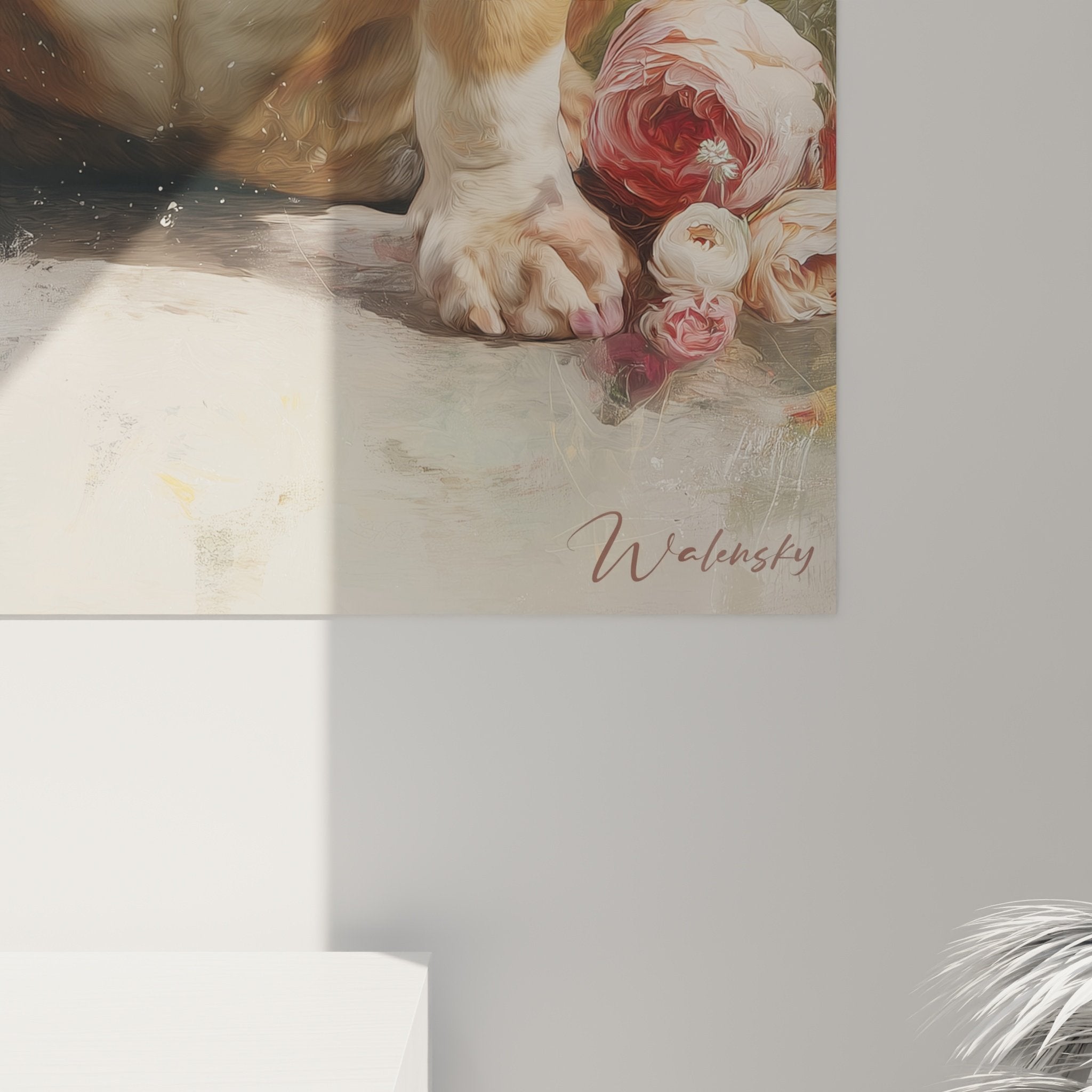 Vue d'ensemble tableau mural Bouledogue Anglais couronné fleurs style romantique fond texturé gris