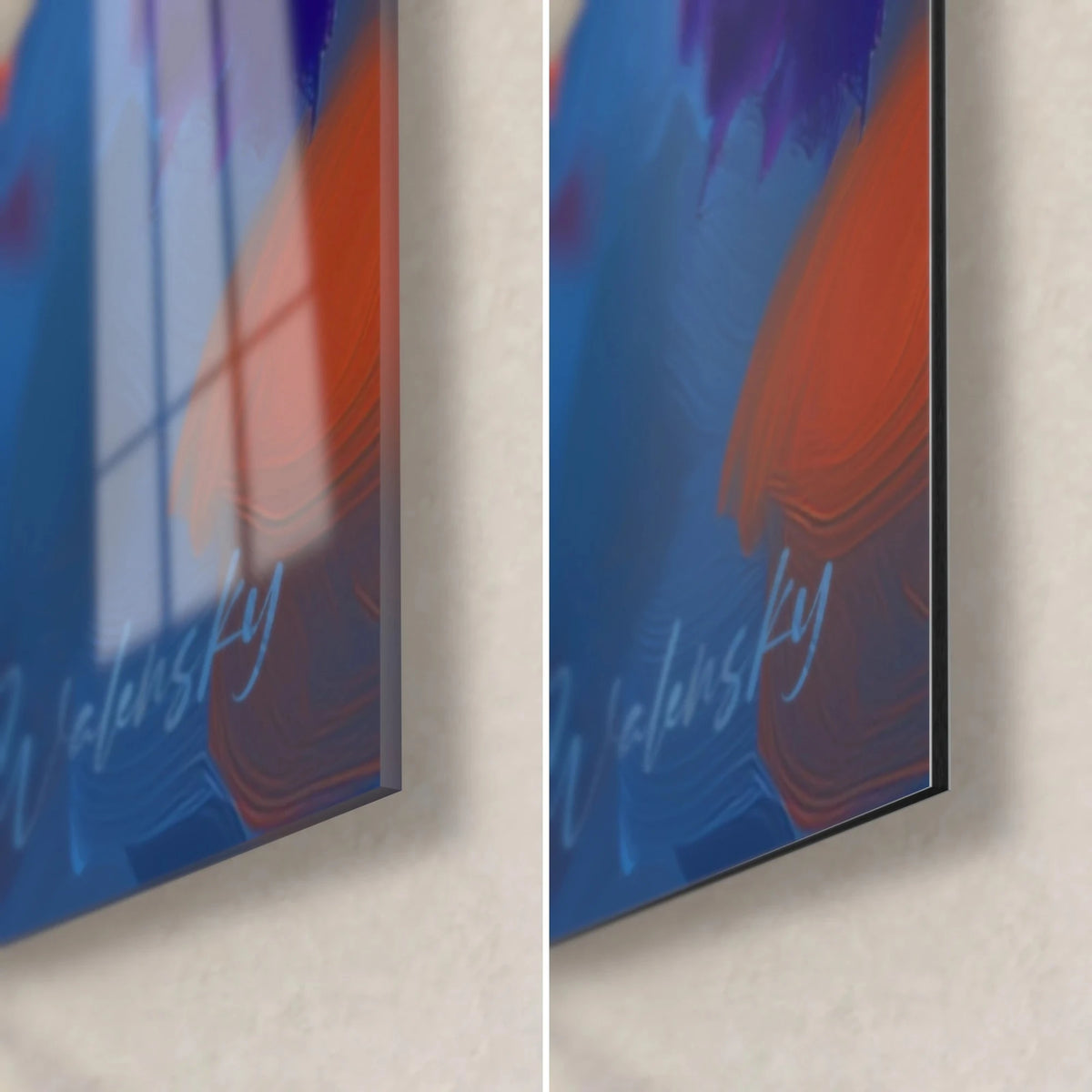 Tableau ornements de sapin bleus et orange, coin bas droit : verre acrylique brillant à gauche, Dibond mat à droite, tranche 3 mm