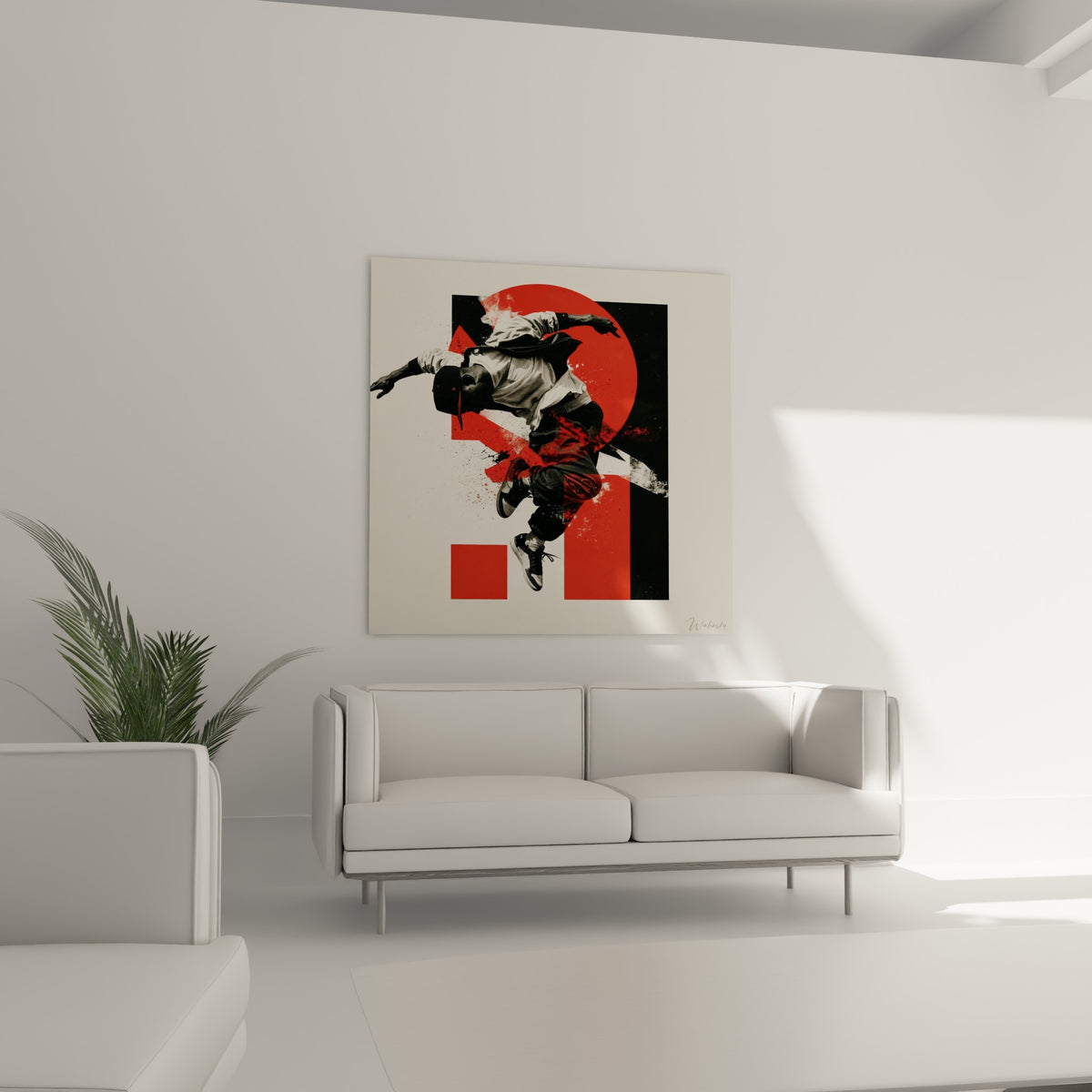 Sauteur breakdance capturé en noir et blanc sur éclats rouges, au-dessus d'un canapé dans un salon lumineux