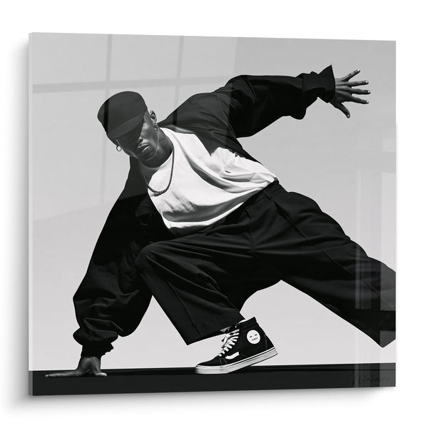 Tableau Danseur casquette noire et blanche collier argenté - Chaîne argentée au cou - Edition Breakdance