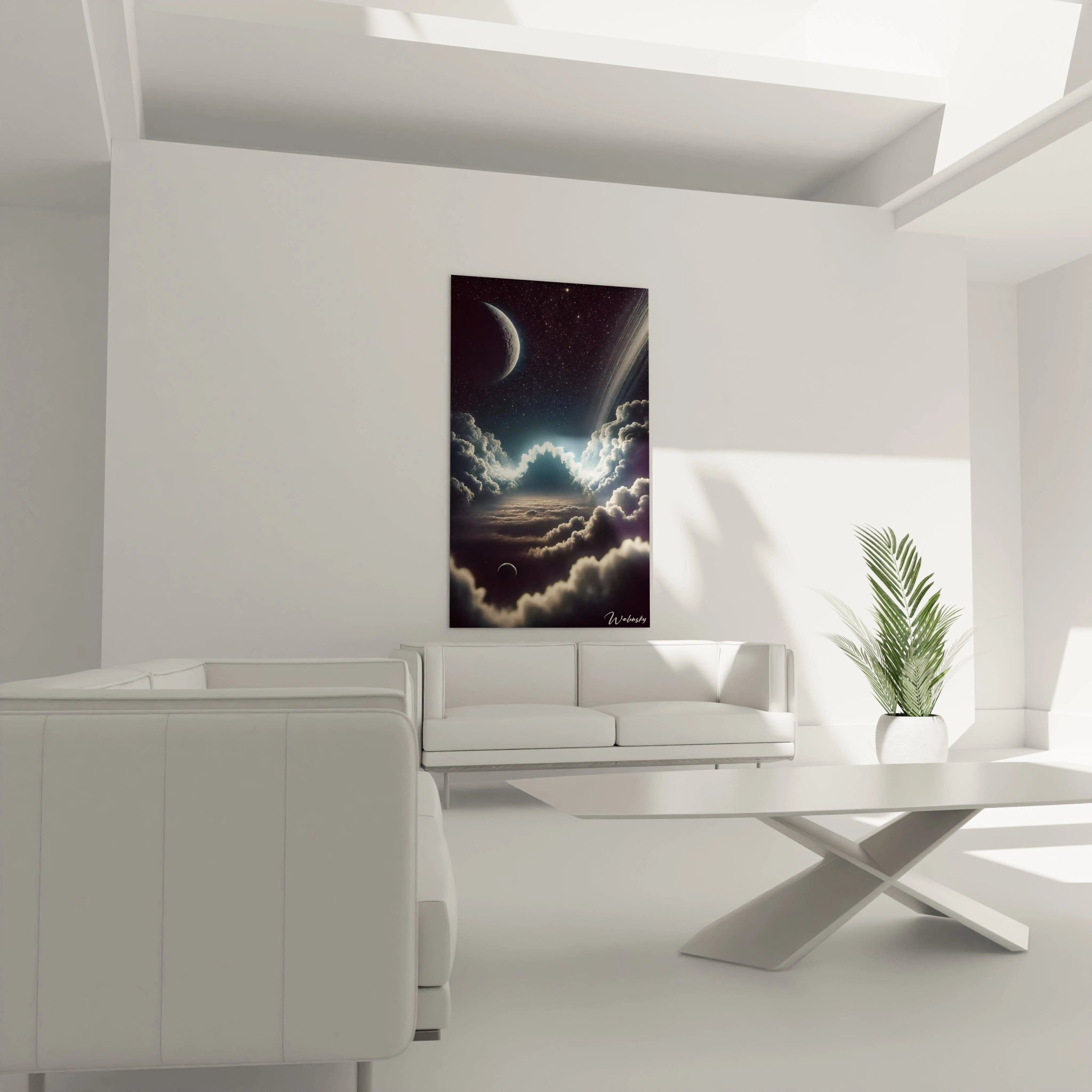 tableau espace au mur d'un salon, juste au-dessus d'un canapé. Étoiles et planètes dans un ballet lumineux. Bleu profond, blanc pur et touches de noir pour une touche contemporaine

