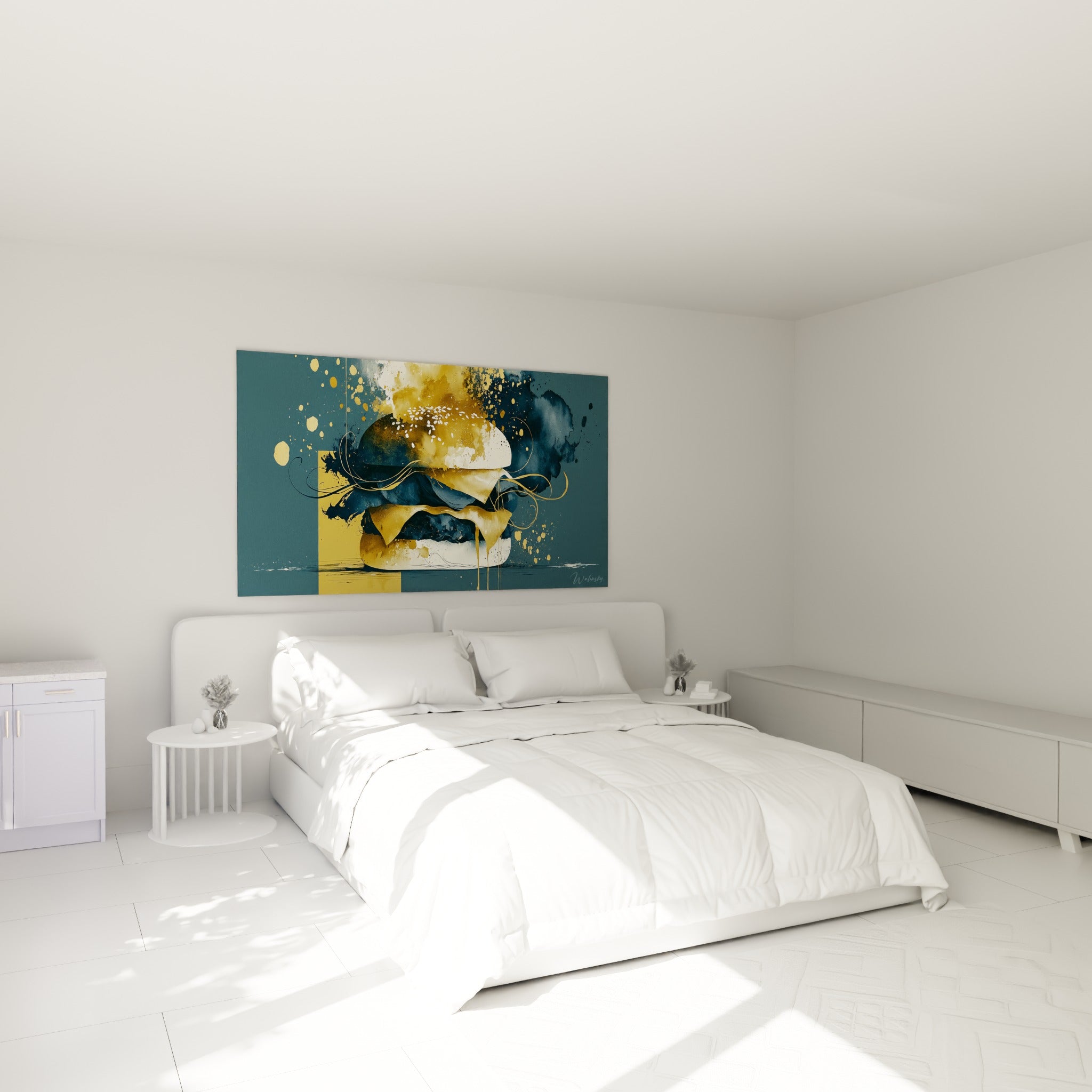 Composition gourmande dorée et anthracite, œuvre accrochée au-dessus d'un lit dans une chambre claire
