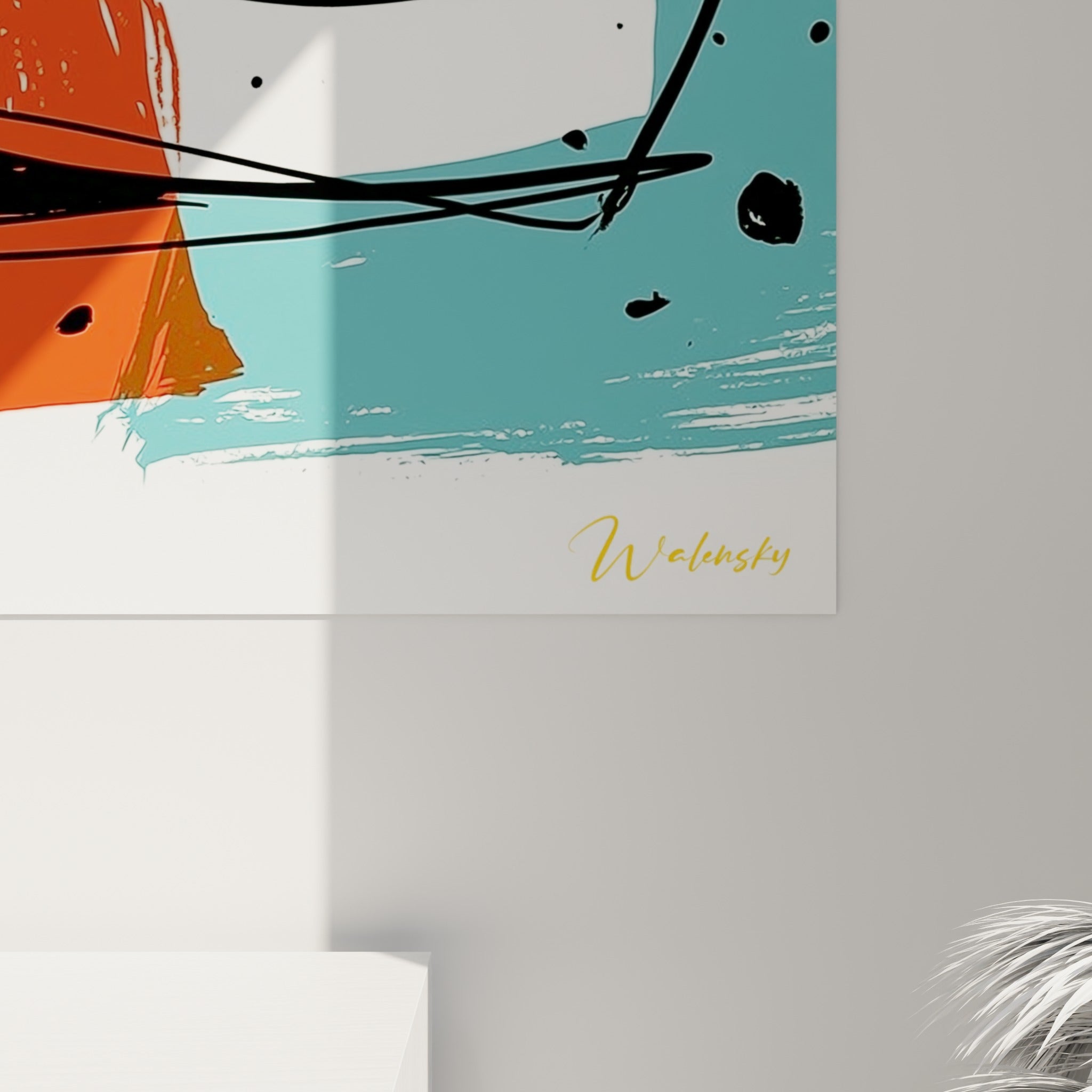 Empâtements noirs et jaunes du burger illustré, coulures rouges et texture graphique visibles de près
