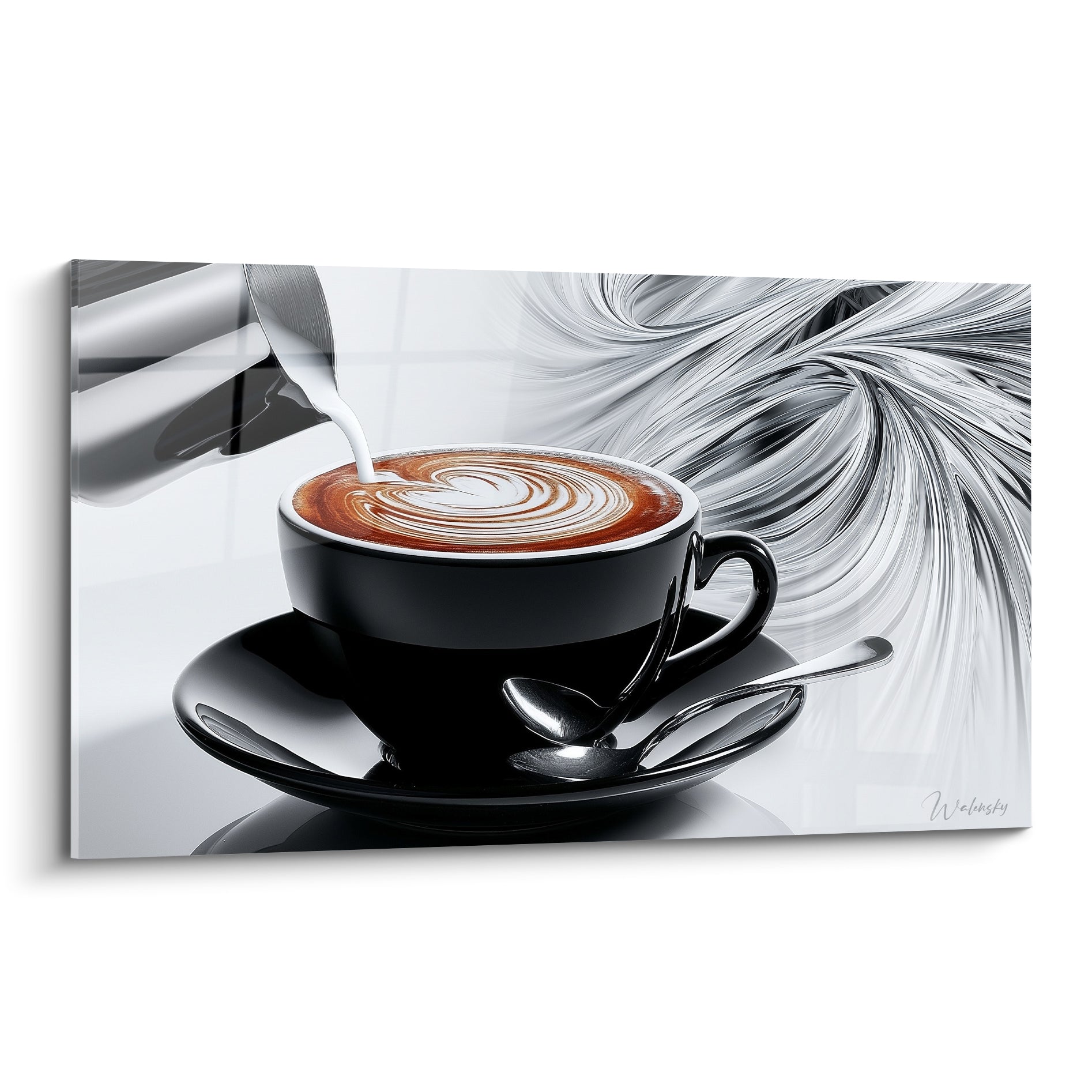 Cappuccino noir avec cœur en latte art brun et blanc sur fond argenté tourbillonnant