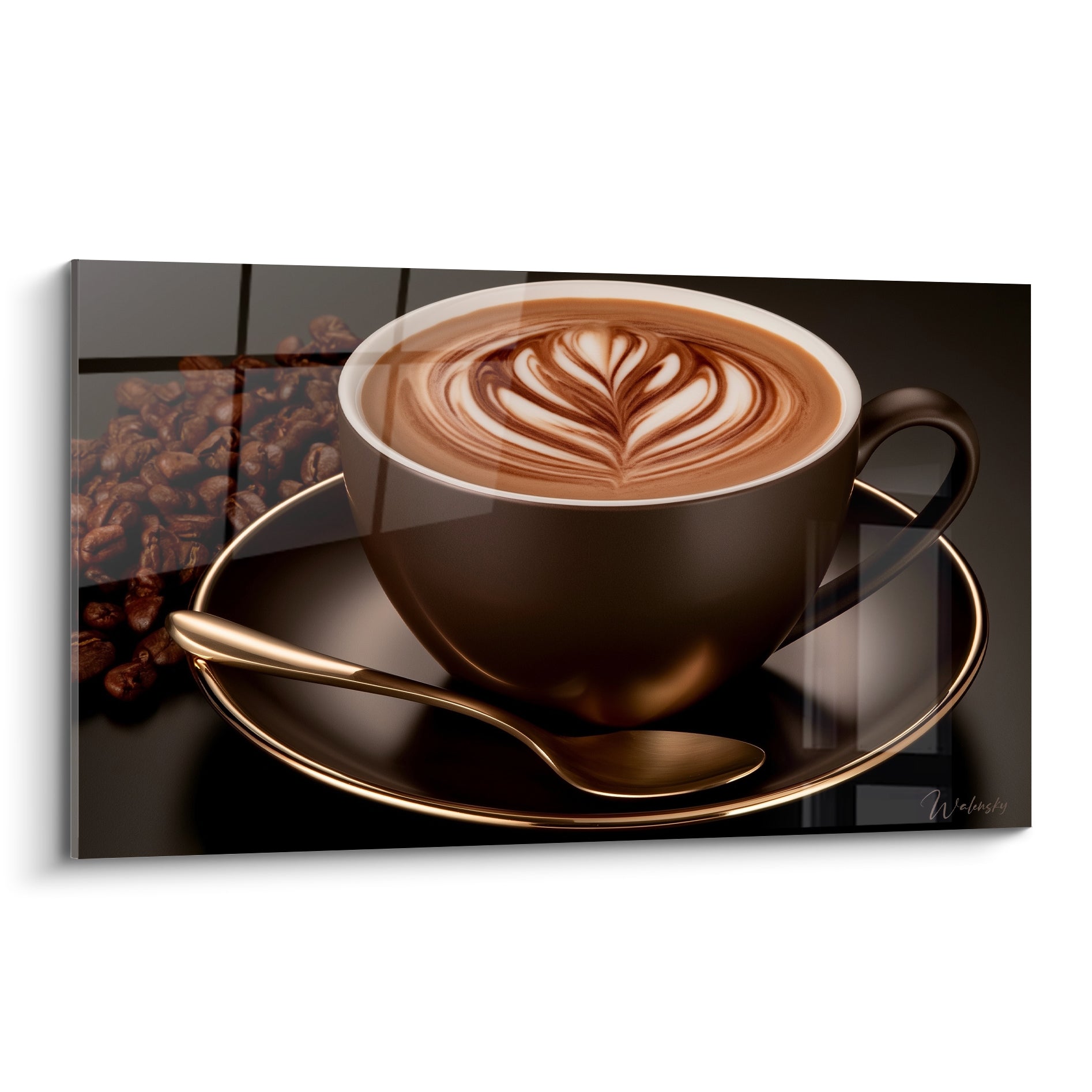 Cappuccino brun à rosette dorée dans une tasse en céramique sur fond anthracite