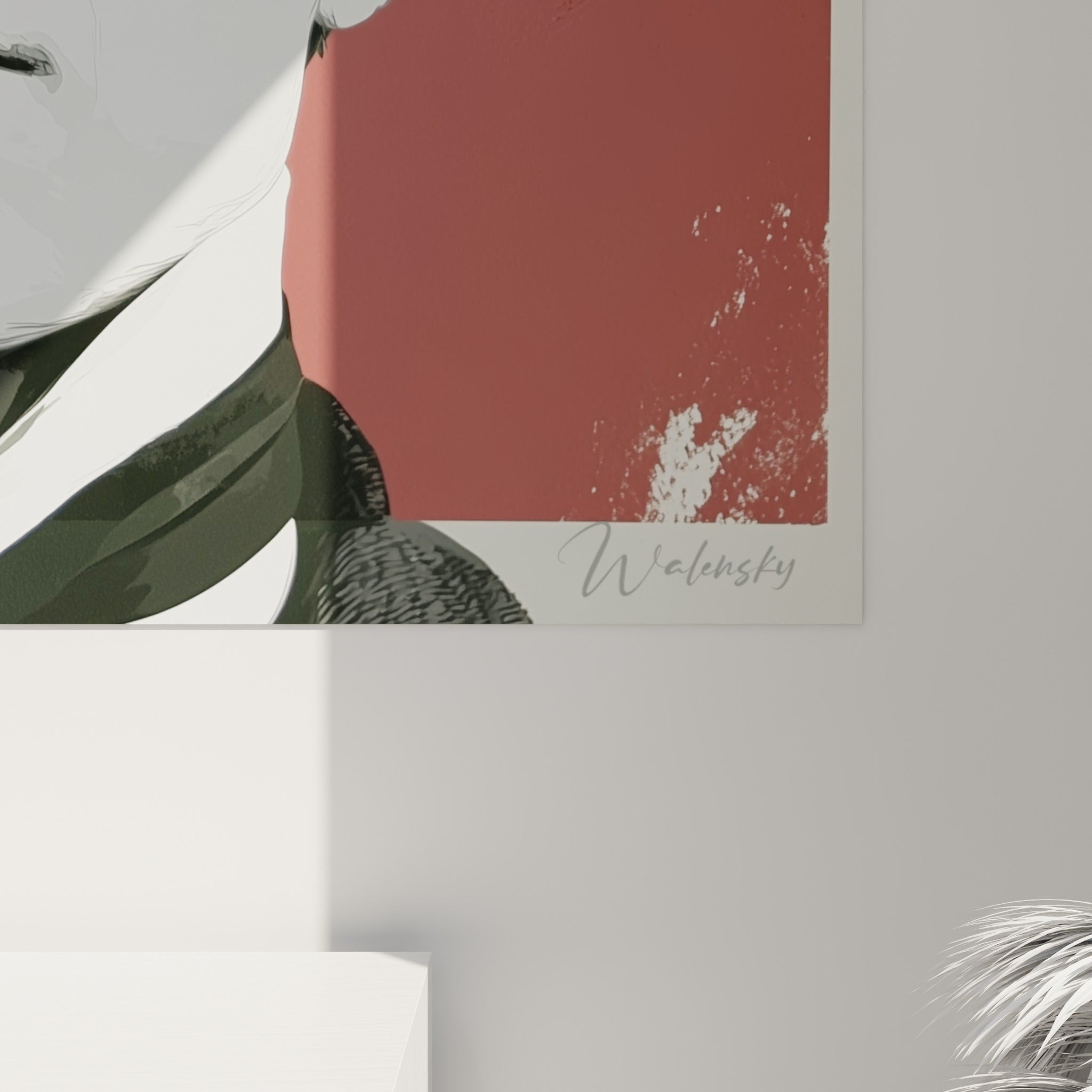 Détail de la coulée rouge éclatée sur fond blanc et gris, empâtements visibles autour de la tasse de café