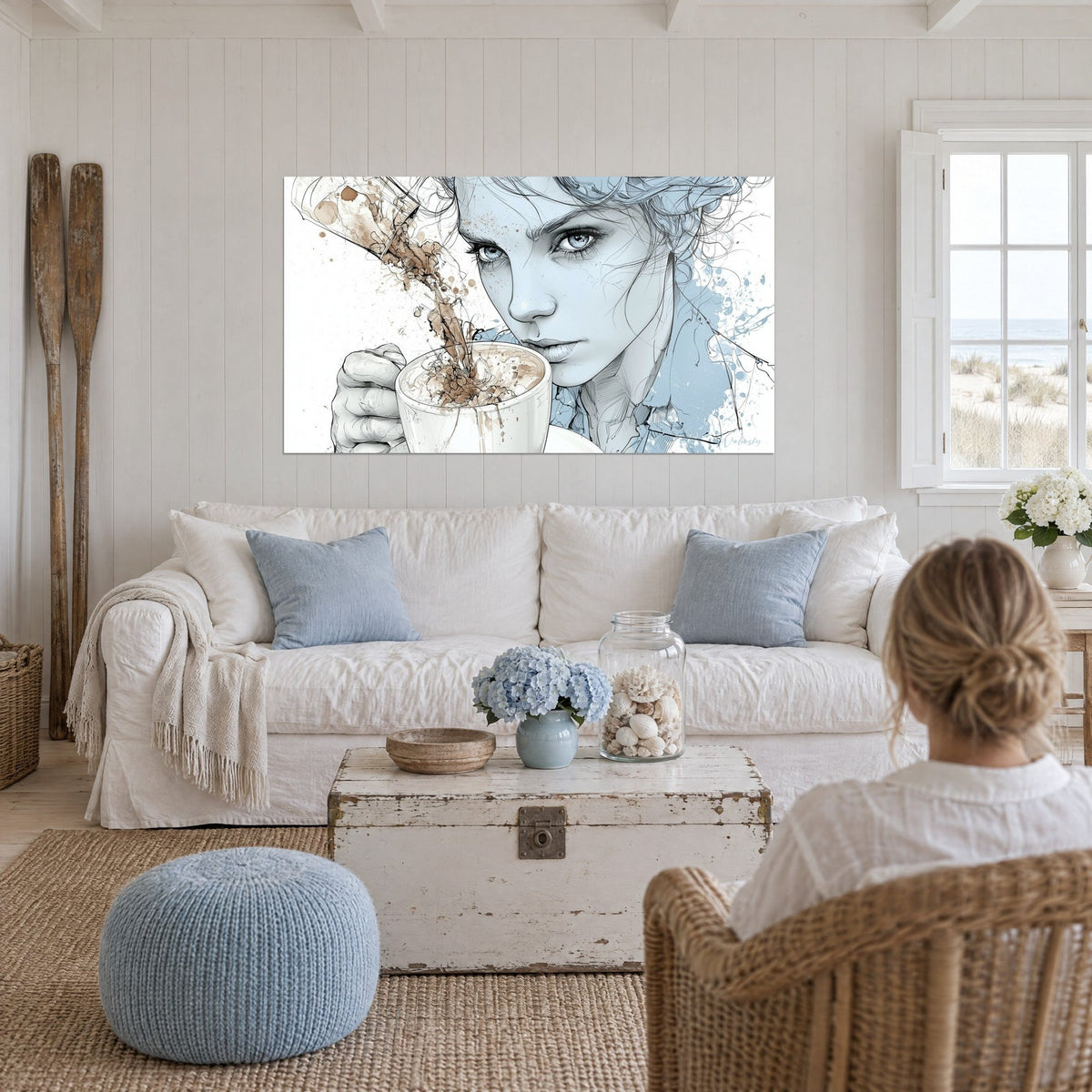 Tableau portrait de femme aux yeux bleu glacier, café brun éclaboussant une tasse blanche, au-dessus d'un canapé dans un salon lumineux