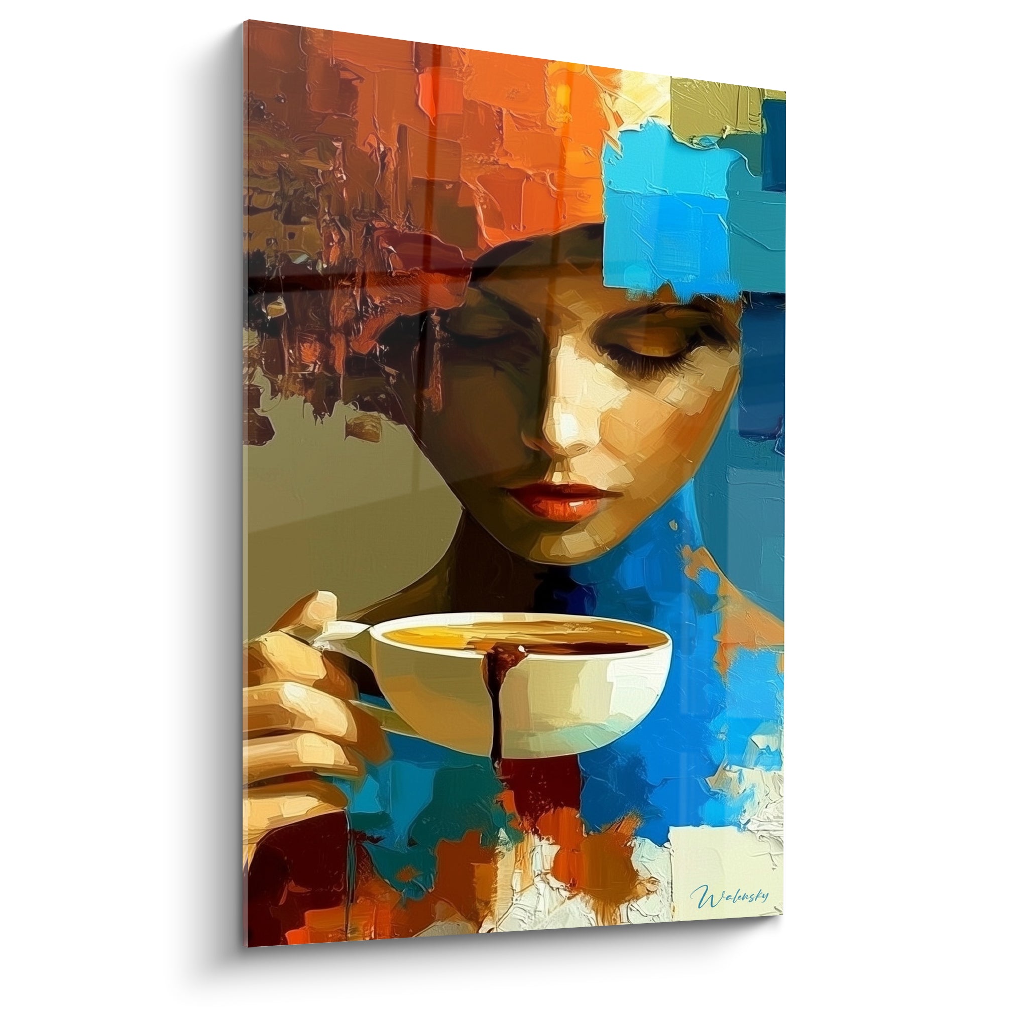 Femme aux yeux clos savourant un café, tons orangés et bleu turquoise, peinture au couteau texturée