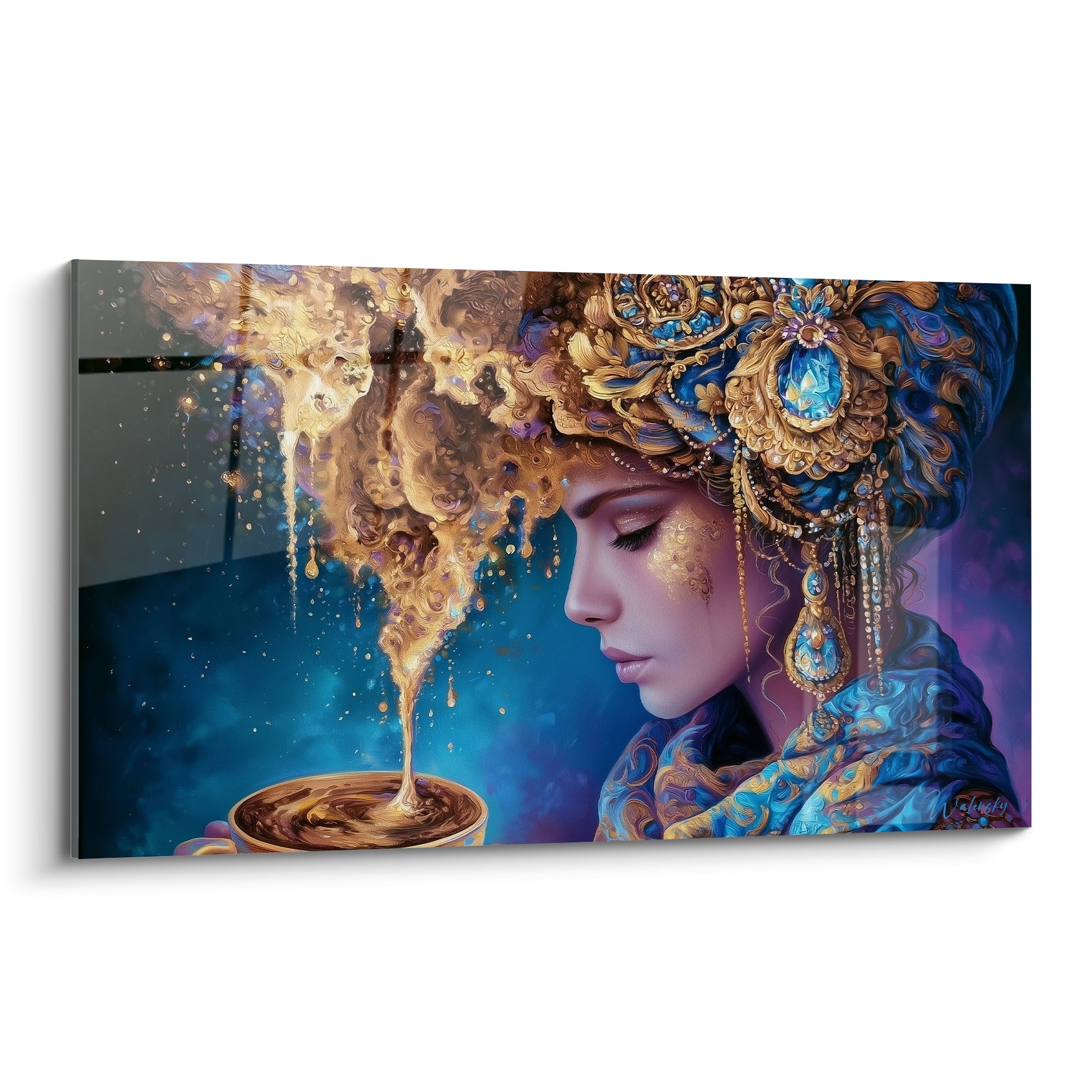 Femme couronnée d'or savourant une tasse fumante sur fond bleu marine et violet