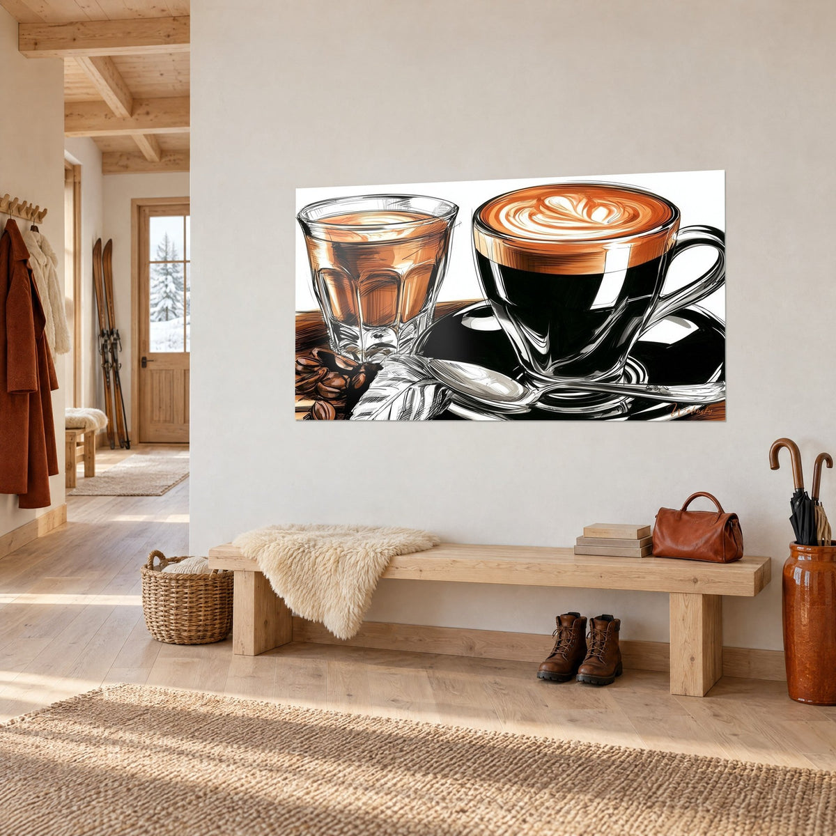 Quadro espresso montato in tazza nera lucida accanto a un bicchiere ambrato e chicchi di caffè tostati, su una parete chiara da chalet, vista di tre quarti