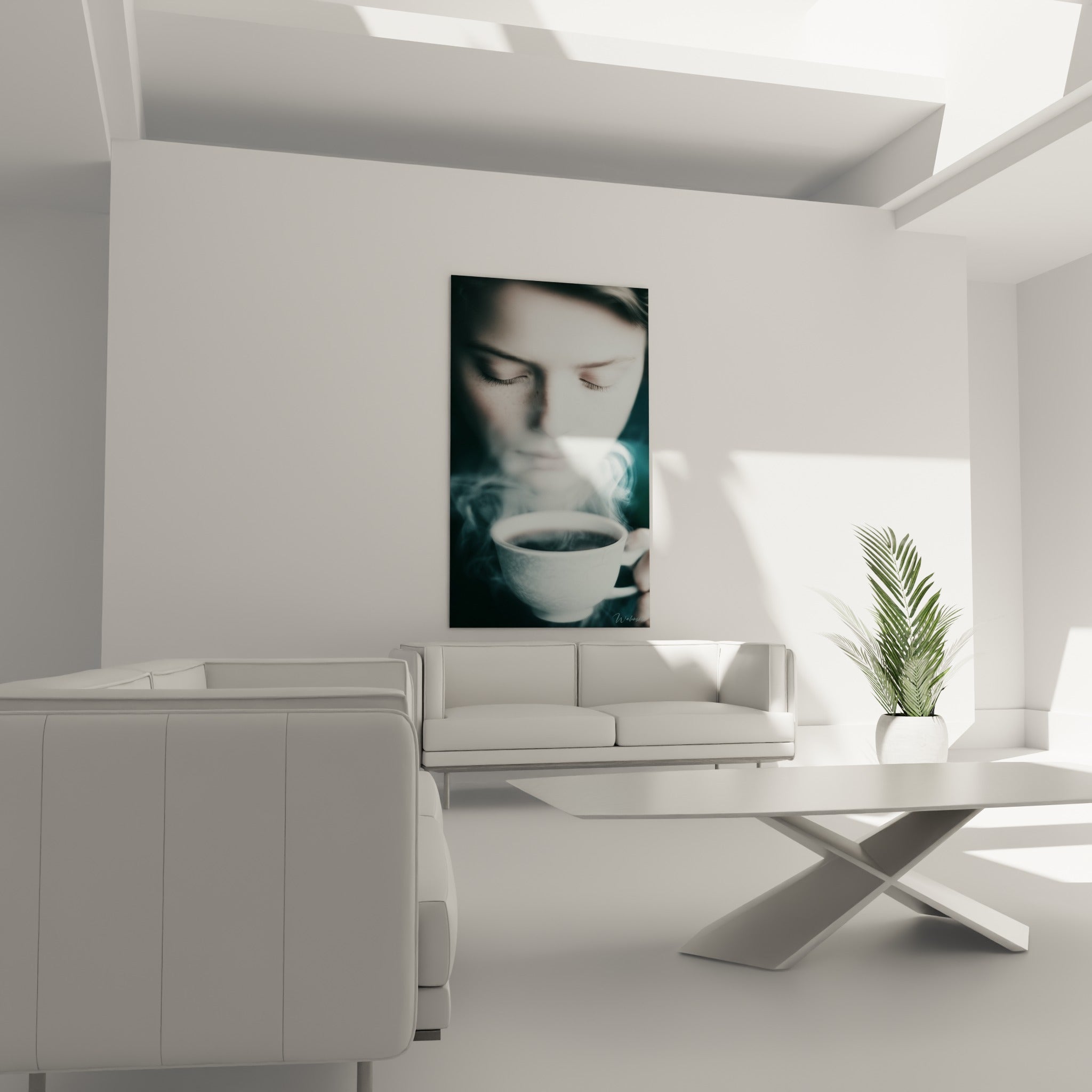 Portrait tout en douceur anthracite et blanc cassé avec tasse de café au-dessus d'un canapé dans un salon lumineux