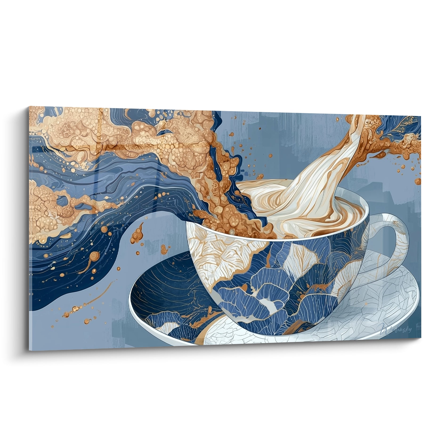 Tasse café bleu marine et dorée avec éclaboussure de crème en mouvement graphique