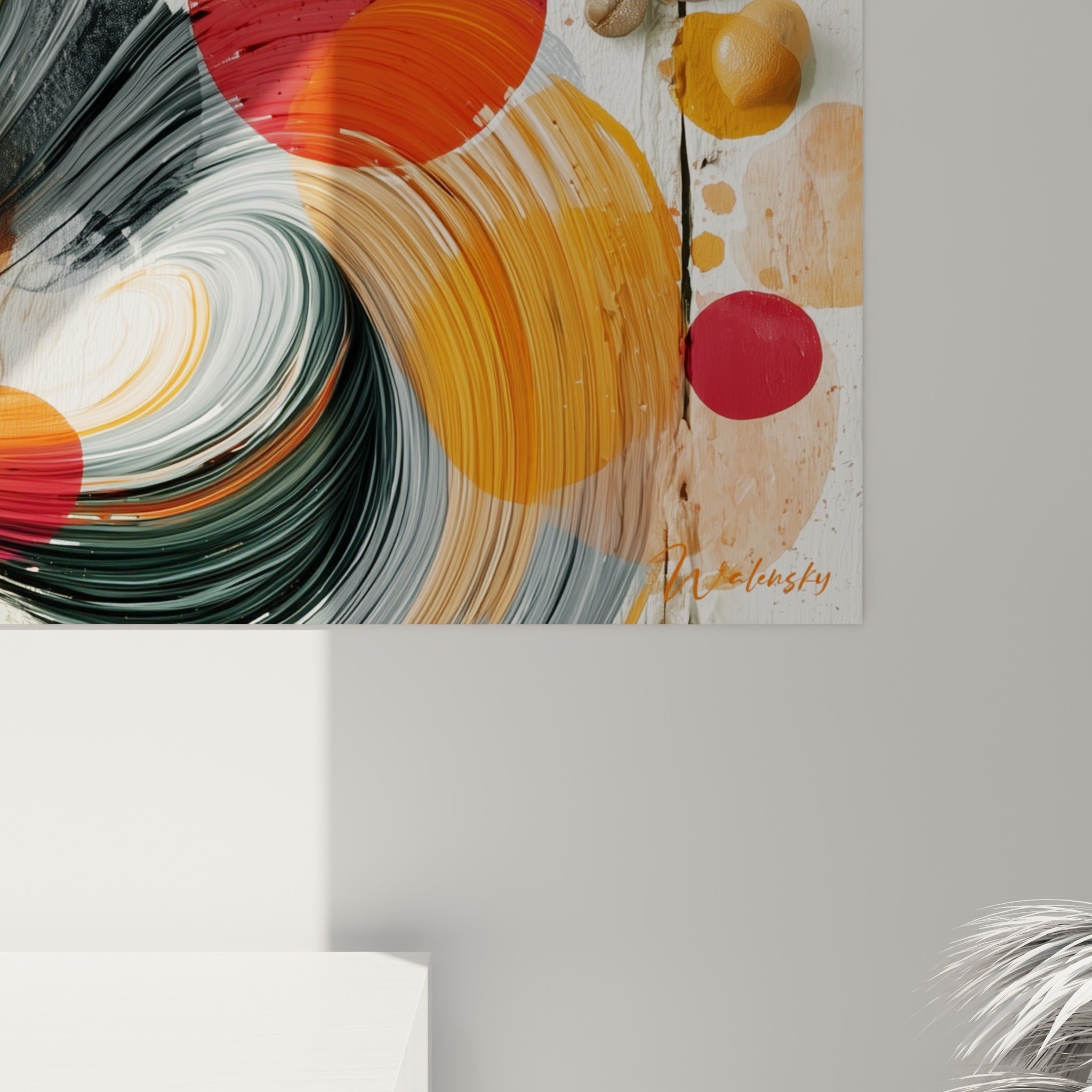 Empâtements orange et gris se mêlant en coulures denses autour du bord blanc de la tasse peinte