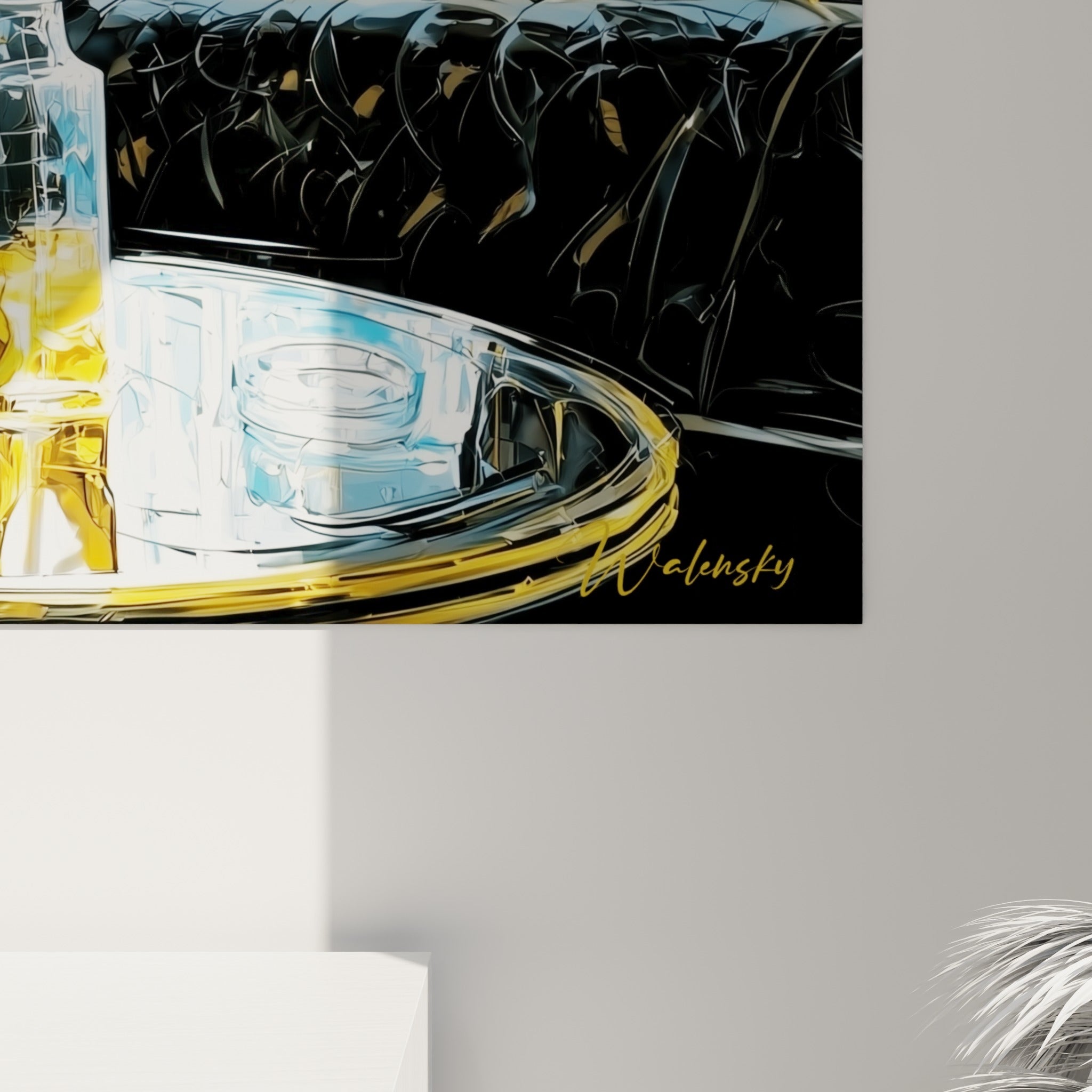 Détails de peinture dorée et blanche sur cette œuvre café, empâtements visibles et reflets sur la table en verre