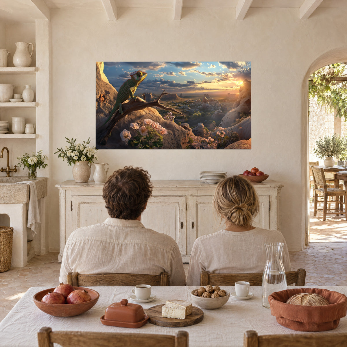 Cuadro saurópodo miniatura verde manzana que aguarda el amanecer, cielo azul y naranja, flores blancas en primer plano, en un mas provenzal