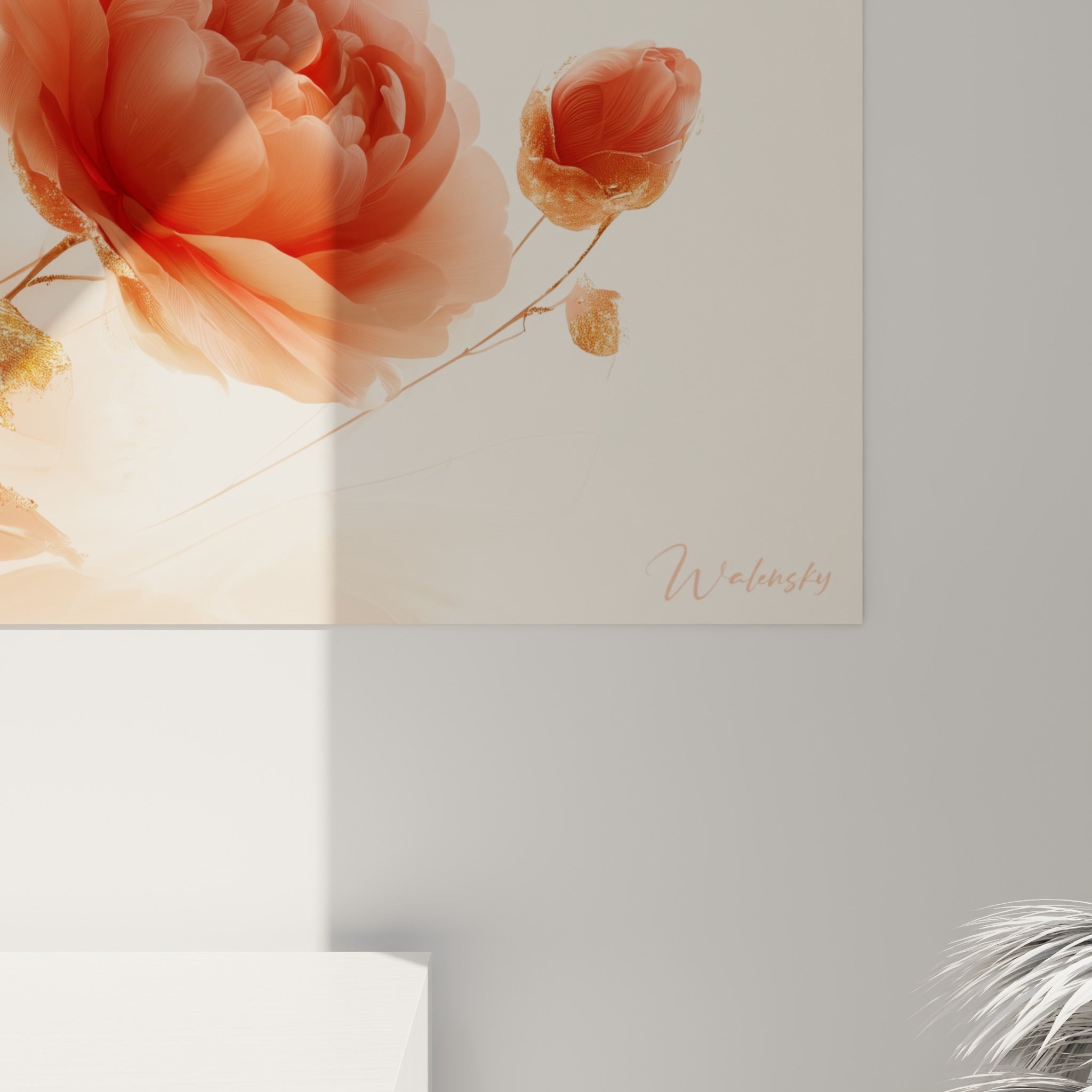 Grain aquarelle du camélia corail, coulures roses et dorées se fondant en surface, matière délicate à l'impression
