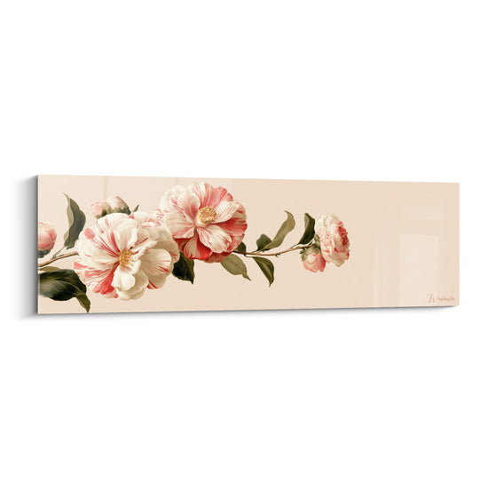 Camélias blancs et roses en fleur sur fond ivoire, branche fine, style pictural délicat