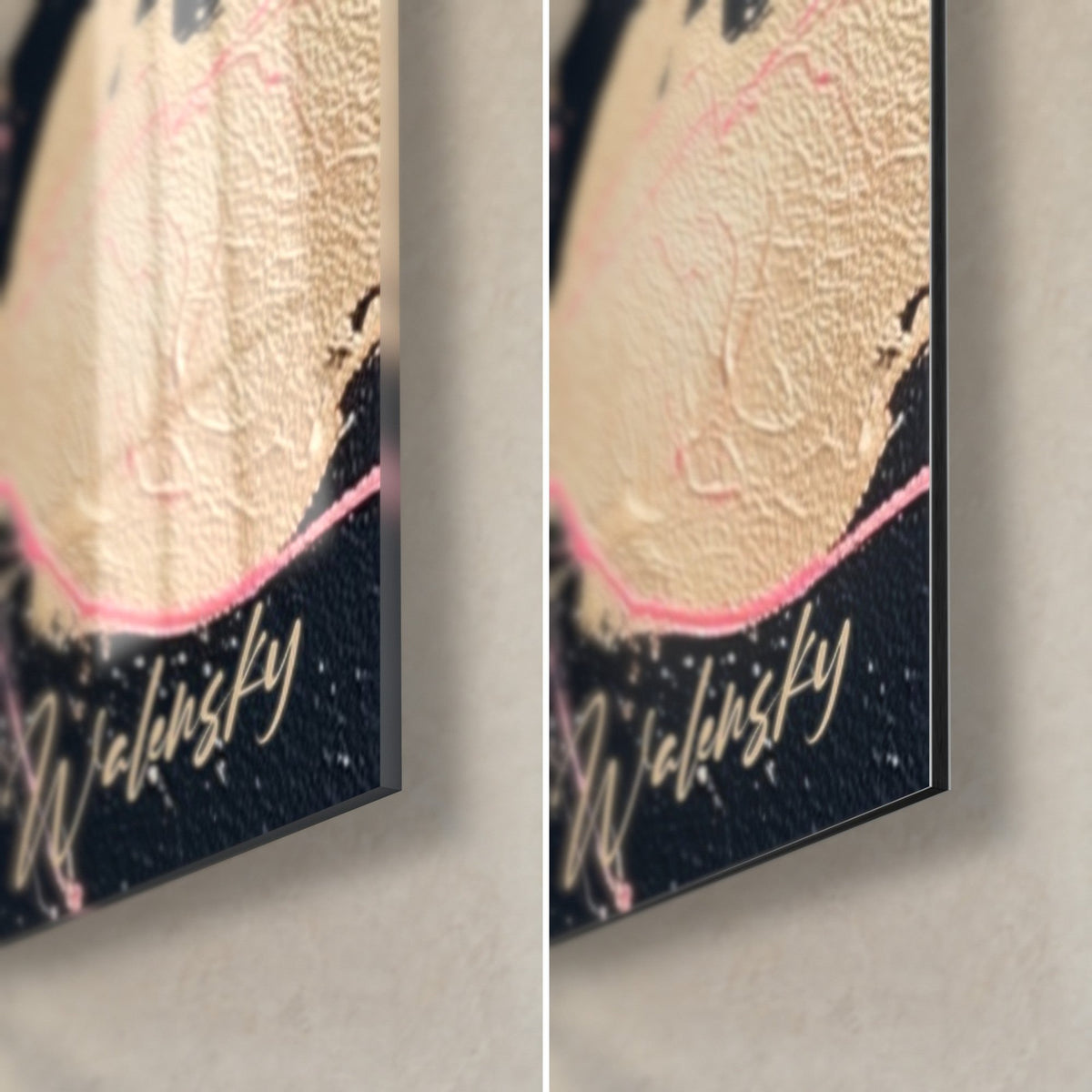 Tableau fleurs roses et mauves sur fond noir, coin bas droit en verre acrylique brillant et alu Dibond mat, tranche de 3 mm