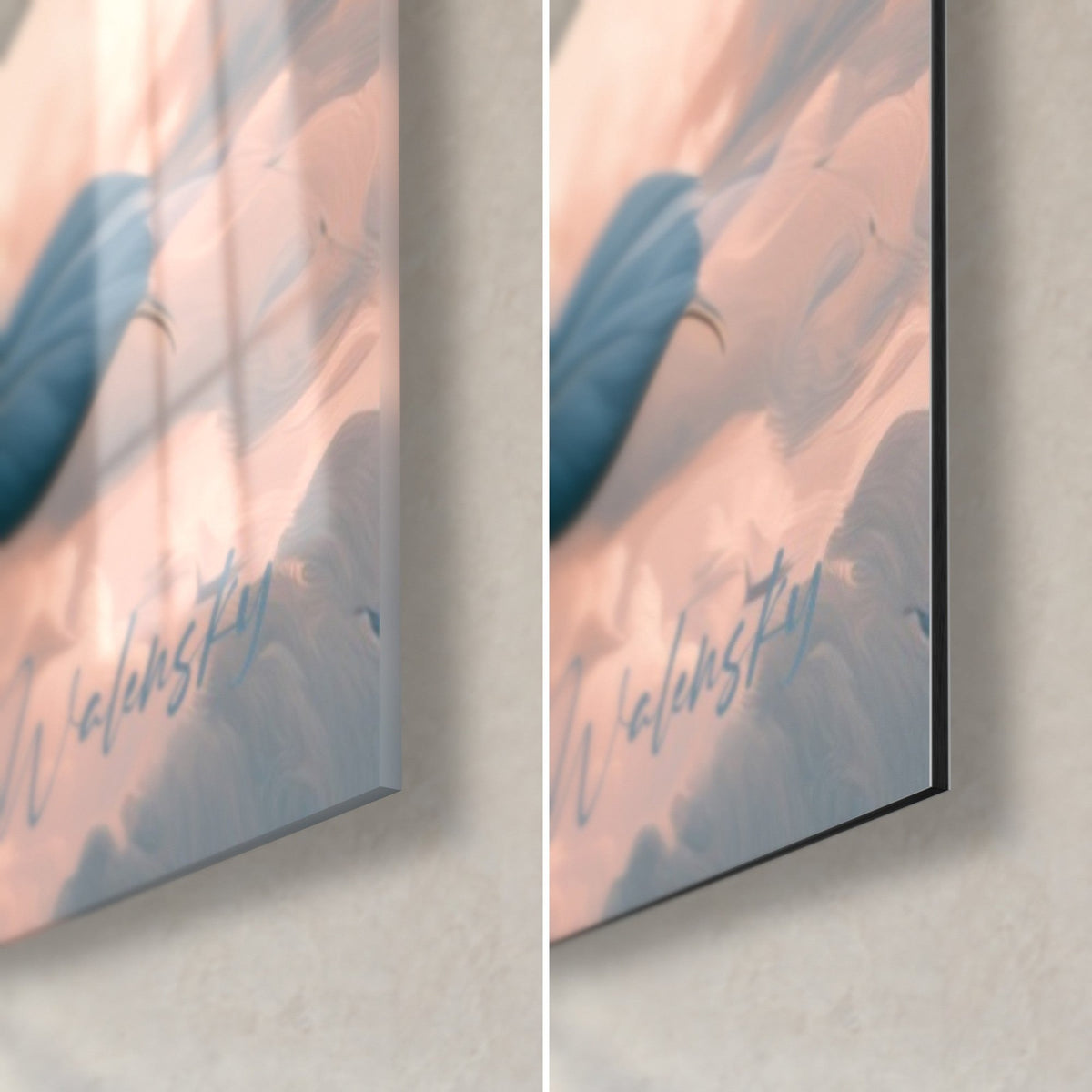 Tableau camélias crème sur ciel rosé, coin bas droit : verre brillant à gauche, alu Dibond mat à droite, tranche de 3 mm