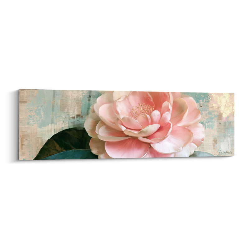 Tableau Camélia rose et turquoise sur fond journal - Fond texte ancien - Edition Camélia