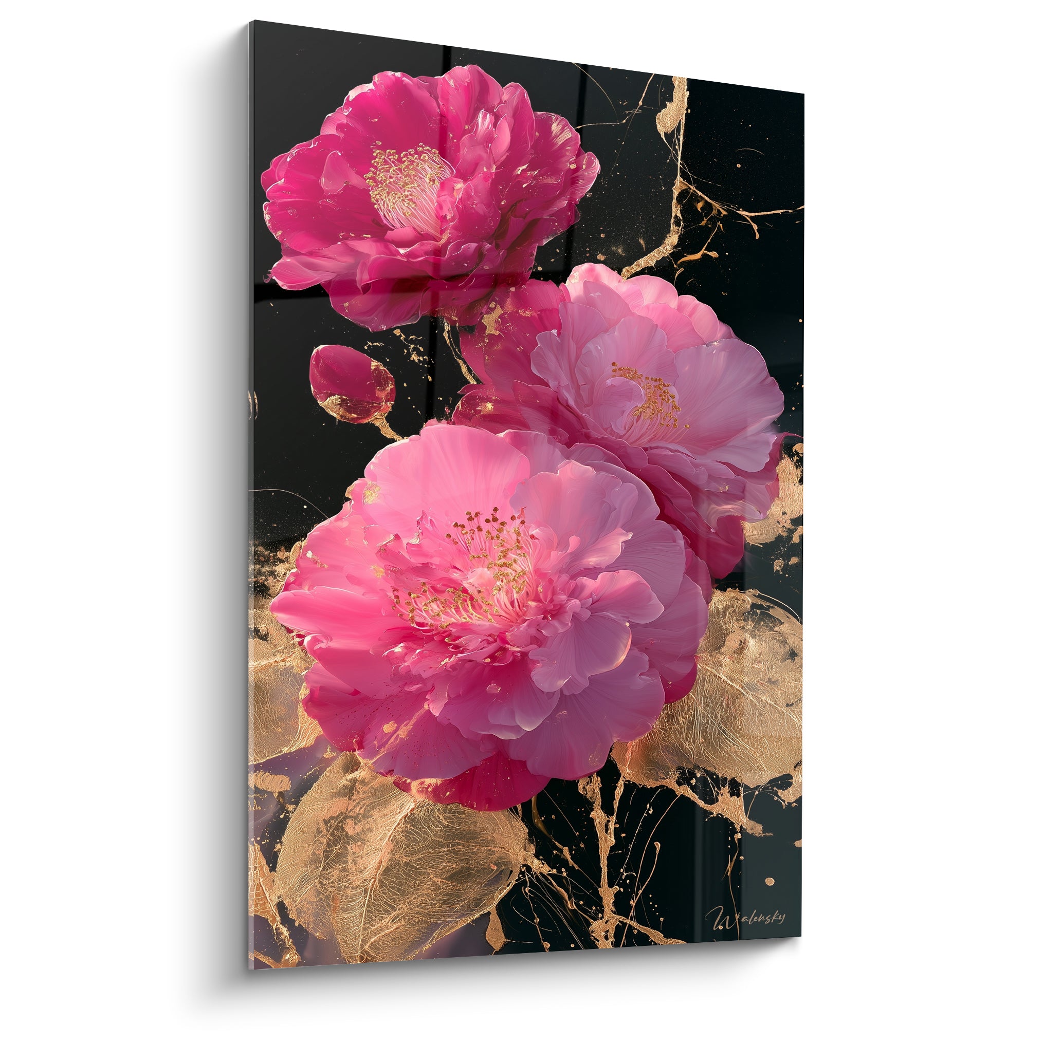 Camélias roses et fuchsia aux pétales veloutés, feuillage doré texturé sur fond anthracite profond