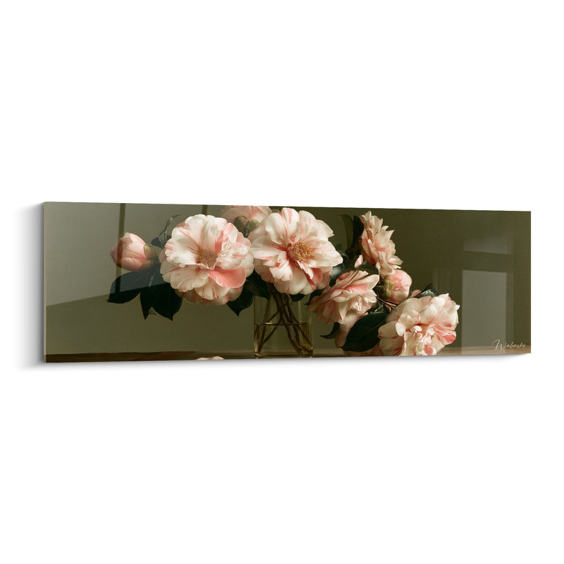 Tableau Camélias rose et blanc en vase transparent - Reflet de porte vitrée - Edition Camélia