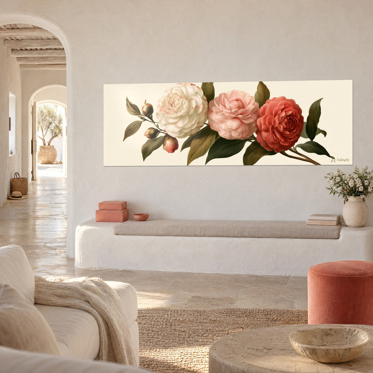 Tableau rameau fleuri de pivoines-camélias blanc nacré, rose pâle et rouge corail, vue de trois-quarts, banquette blanche en alcôve