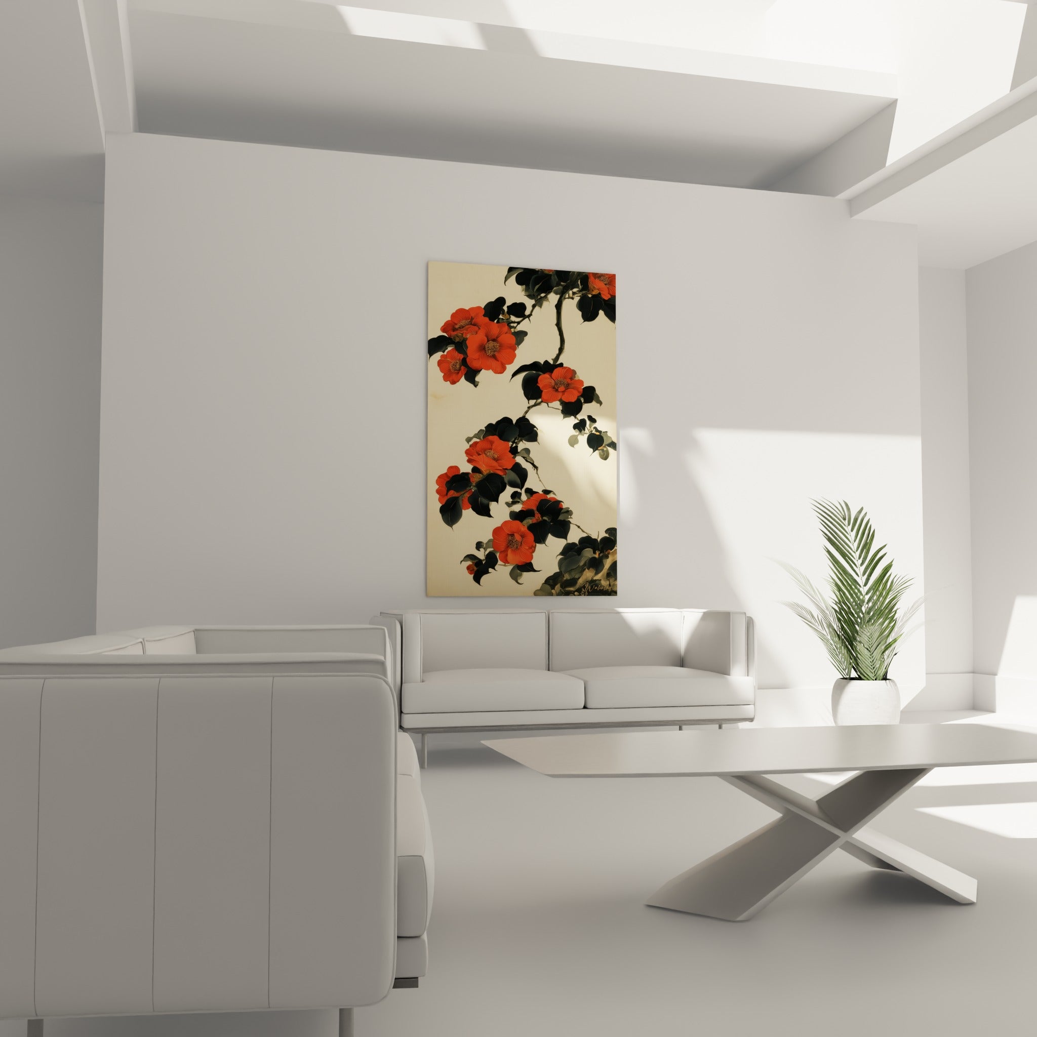 Fleurs de camélia écarlates et feuillage sombre habillent le mur au-dessus d'un canapé dans un salon lumineux.