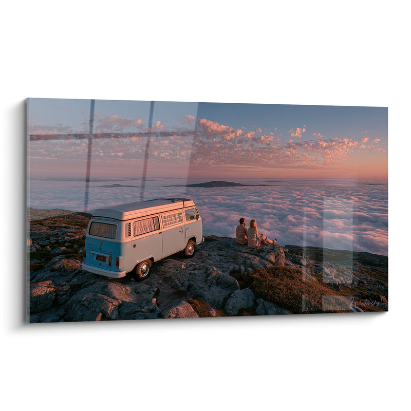 Tableau Van bleu et blanc au sommet - Sommet des nuages - Edition Camping car et van life