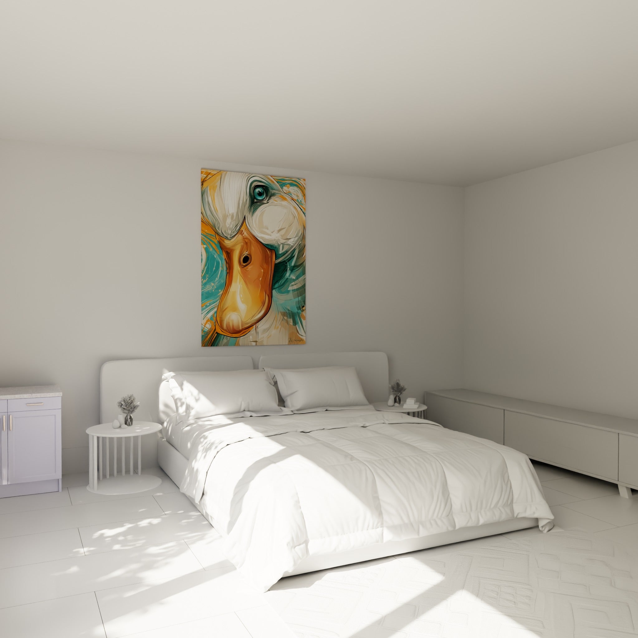 Portrait de canard aux teintes orangée et turquoise, accroché au-dessus d'un lit dans une chambre claire