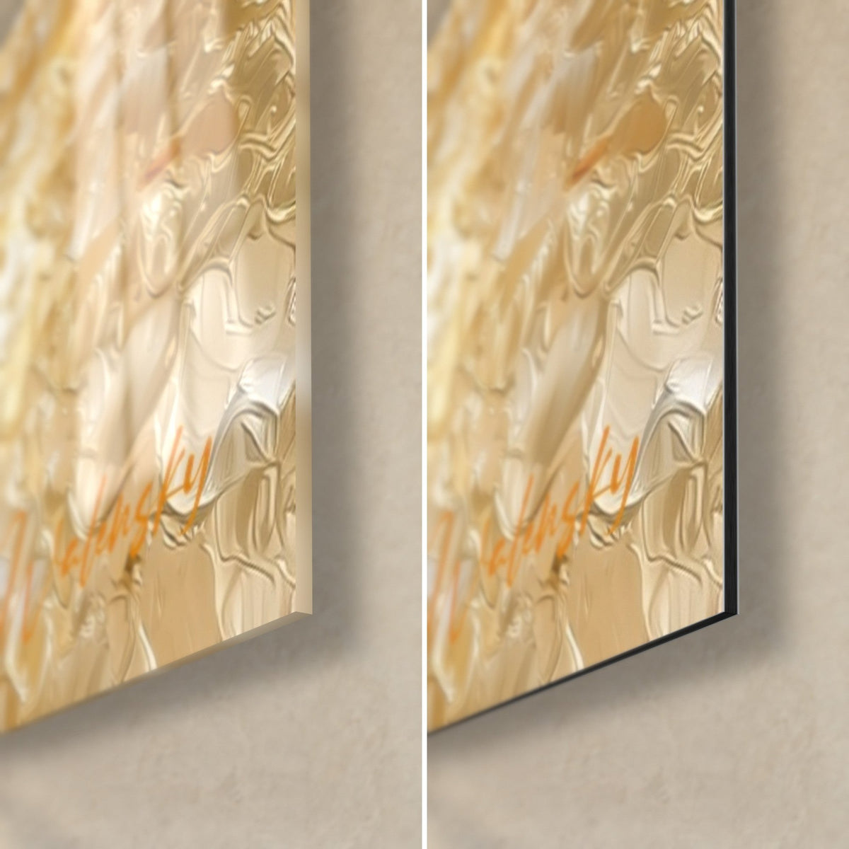 Tableau cygne aux plumes empâtées ivoire et or, coin bas droit : verre acrylique brillant à gauche, Dibond mat noir à droite