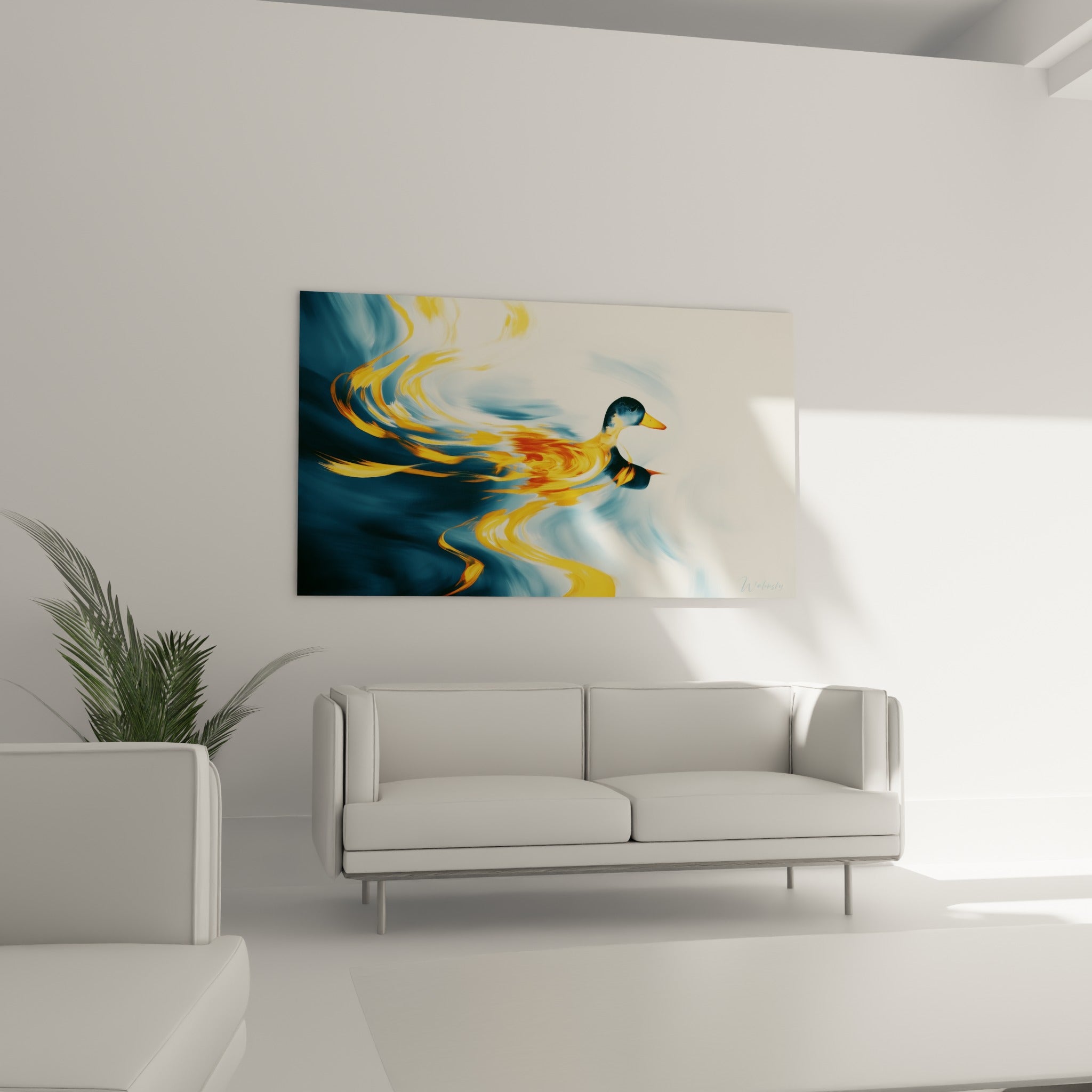 Canard aux reflets ocre et bleu marine accroché au-dessus d'un canapé dans un salon lumineux