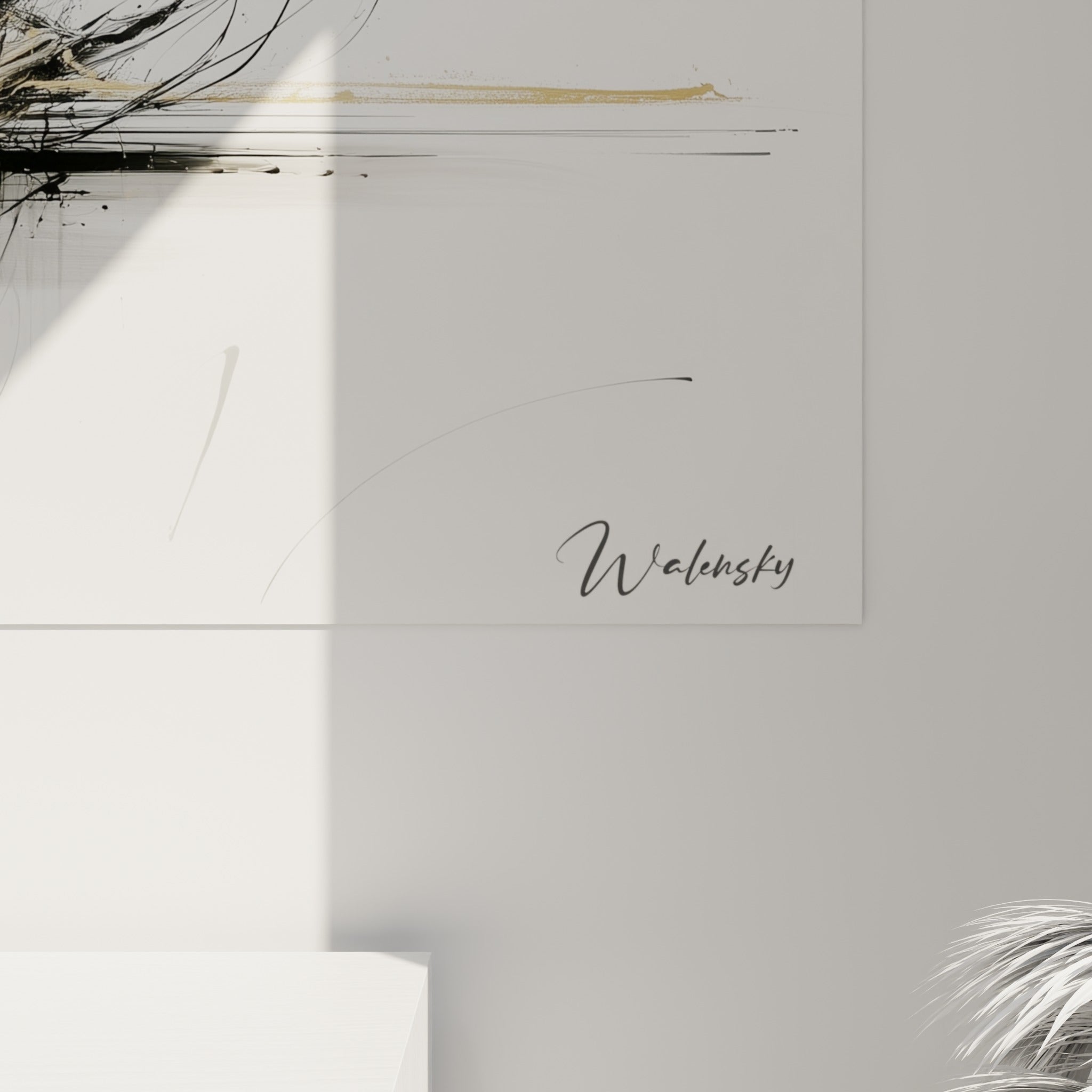 Détail des traits d'encre noire et des éclats dorés composant le plumage stylisé du canard