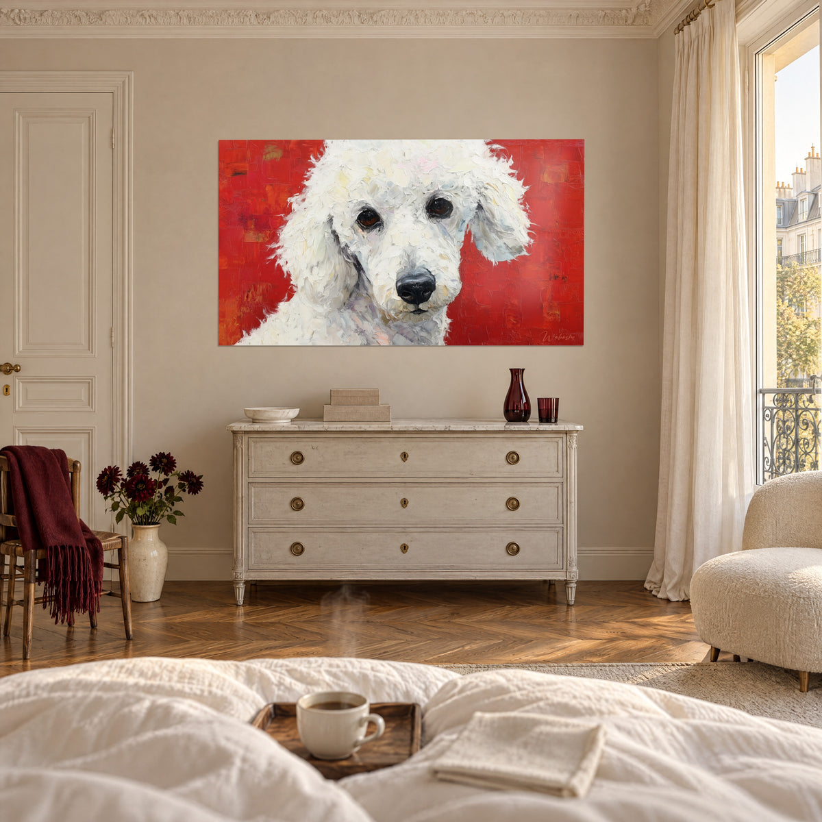 Quadro ritratto canino a pasta spessa, pelo bianco e rosso scarlatto, sguardo tenero, sopra un letto in una camera luminosa