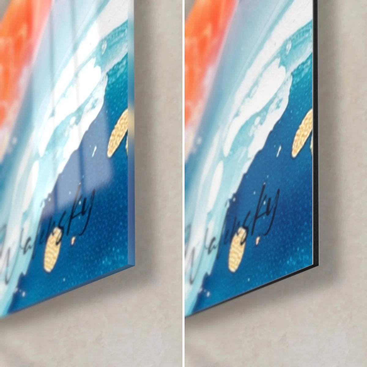 Wall art koi carp in watercolour, bottom right corner: glossy blue and white glass on the left, matt Dibond aluminium on the right, 3 mm edge