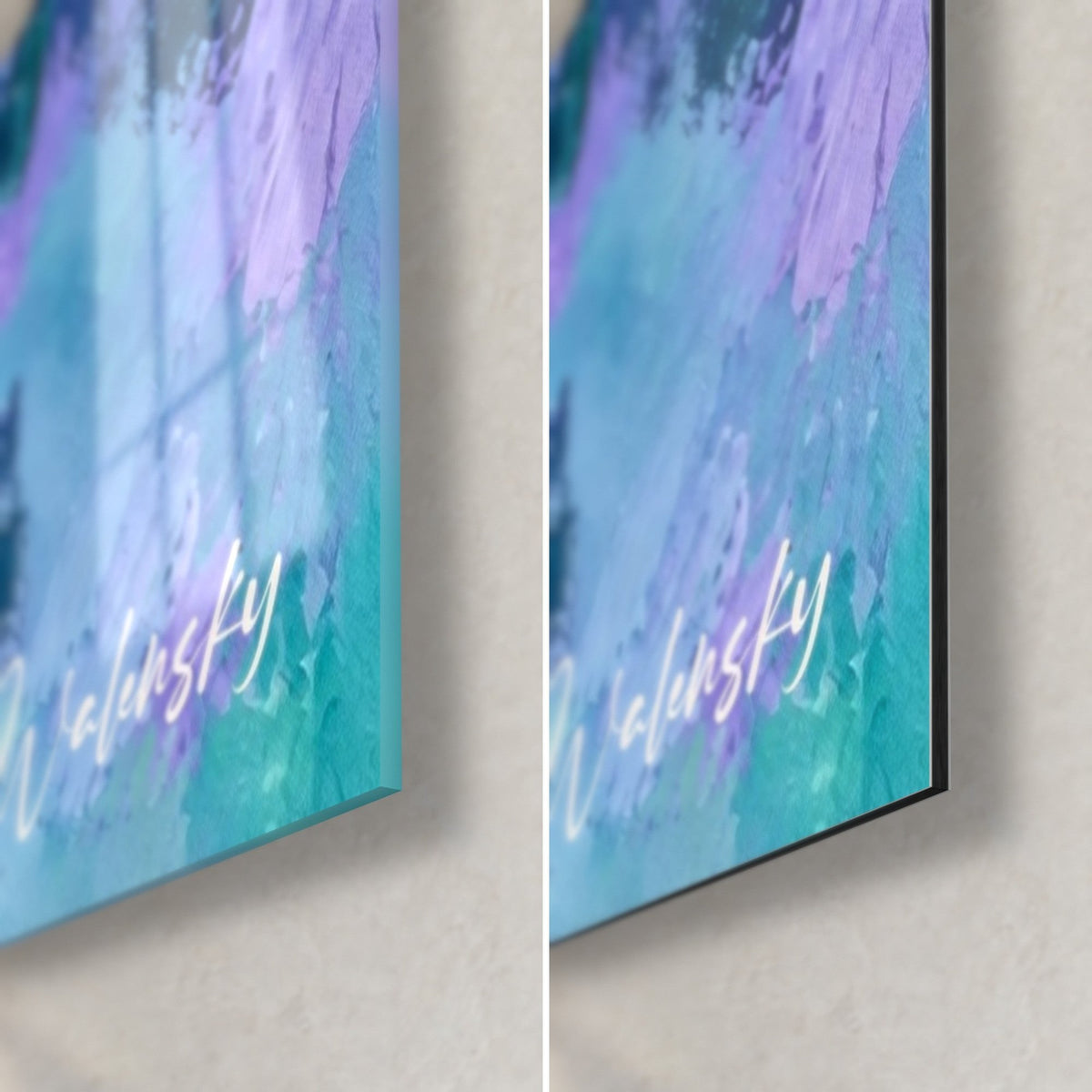 Tableau cimes enneigées lilas et turquoise, coin bas droit : verre acrylique brillant à gauche, alu Dibond mat à droite