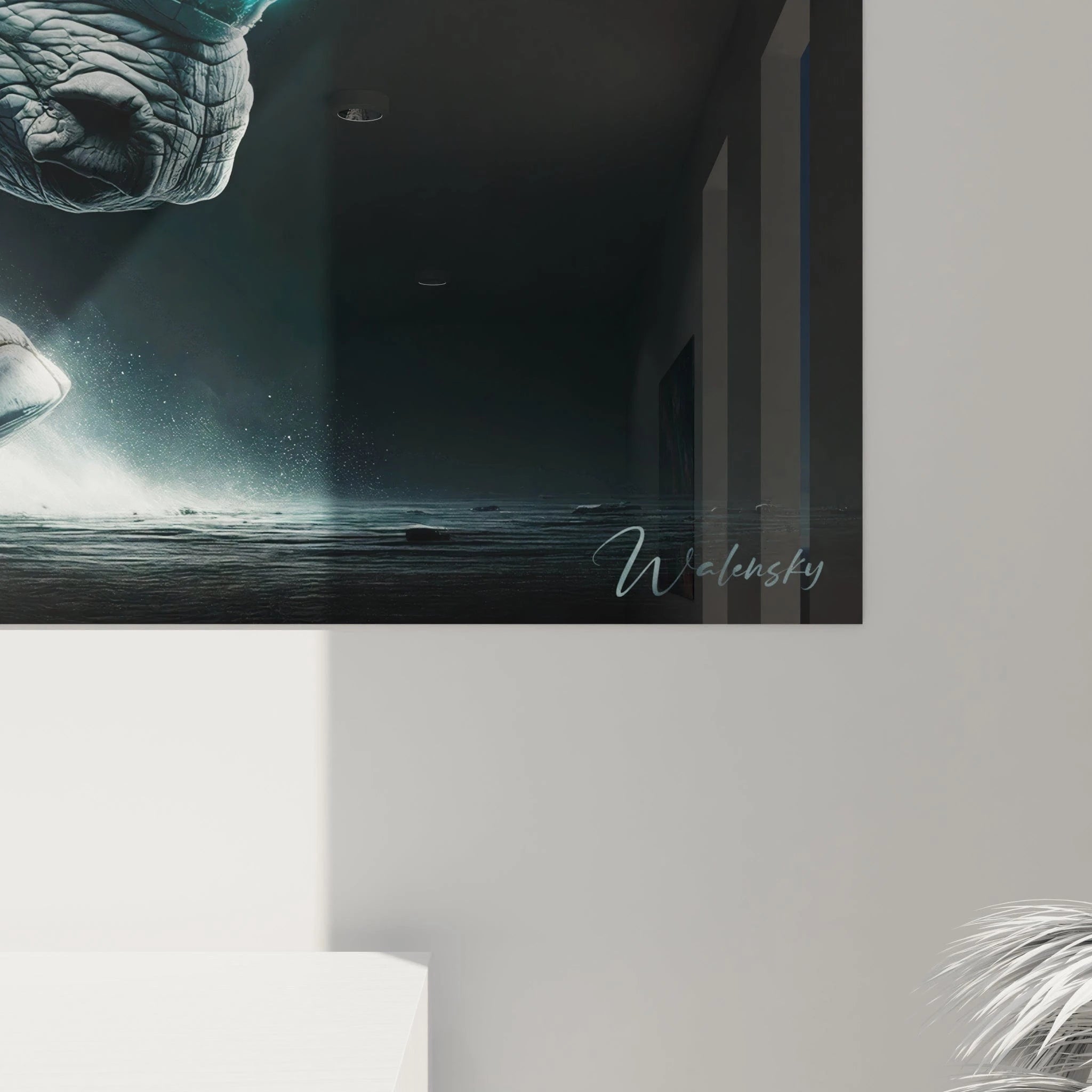 Un tableau d'animal présentant un rhinocéros aux allures cybernétiques en plein élan. La palette chromatique est limitée au gris pâle et au turquoise éclatant. Les textures juxtaposent la peau ridée naturelle avec des structures artificielles anguleuses, tandis que la corne lumineuse émet une lueur bleu-vert intense.
