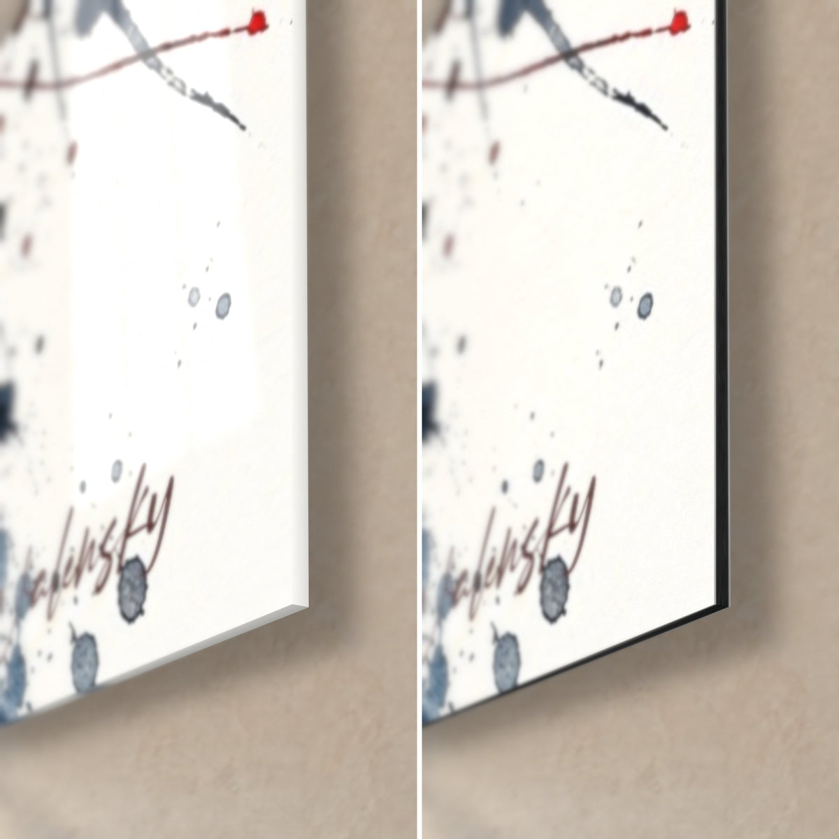 Tableau cheval gris pommelé, coin bas droit, signature rouge, tranche noire de 3 mm, verre brillant et Dibond mat