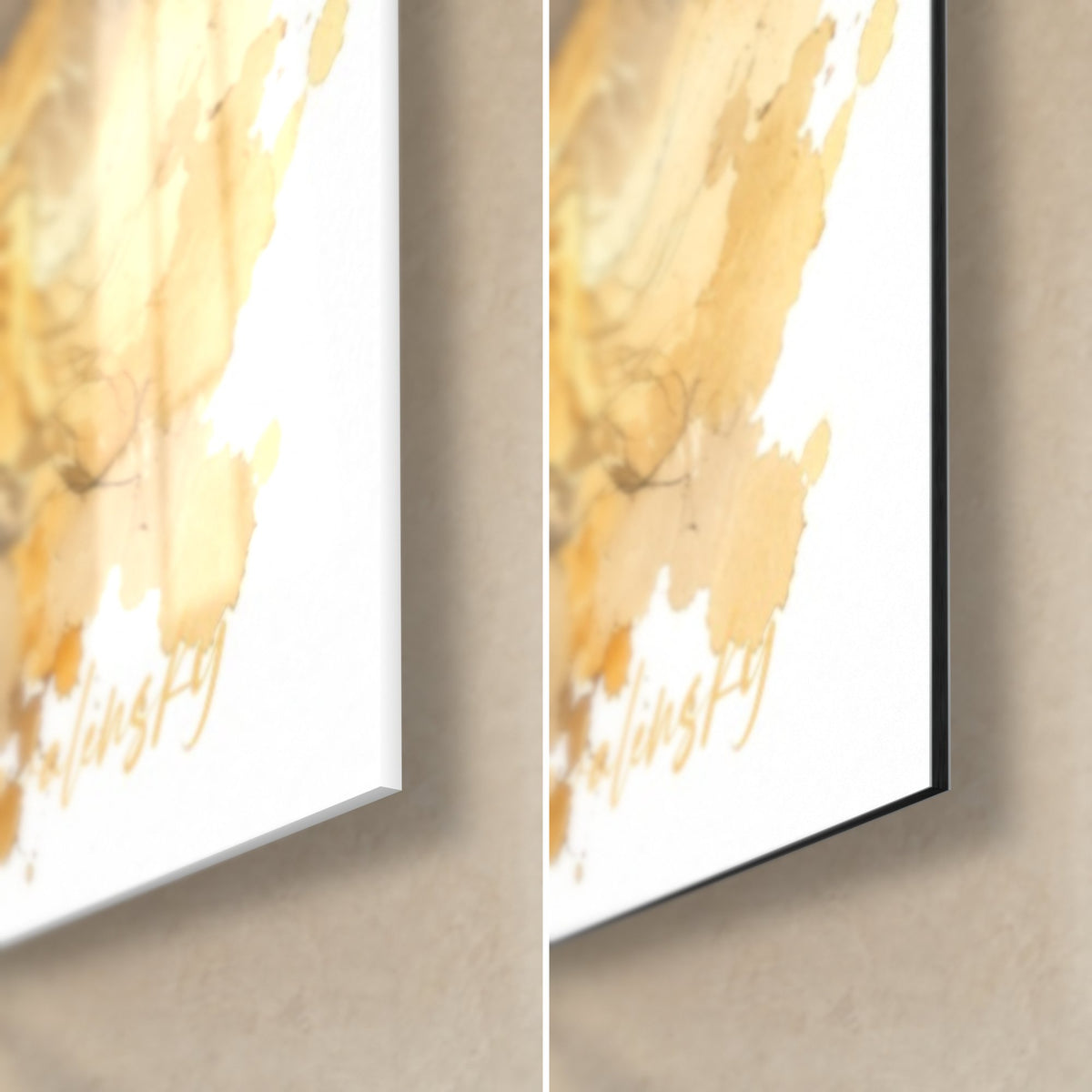 Tableau chevaux cabrés en aquarelle, coin bas droit : verre brillant aux reflets à gauche, Dibond blanc mat à droite, tranche fine