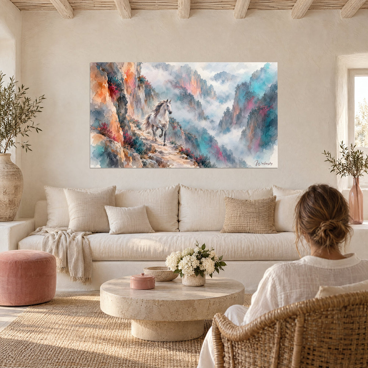 Tableau étalon blanc galopant sur sentier de roche orange et rose, brume turquoise, au-dessus d'un canapé dans un salon lumineux
